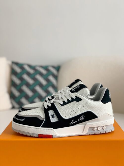 「#26」LOUIS VUITTON TRAINER Sneakers