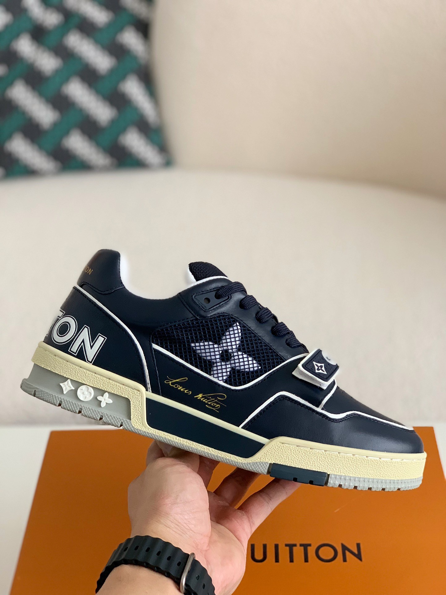 「#32」LOUIS VUITTON TRAINER 1A98UX Sneakers Fall/Winter - 图片 3