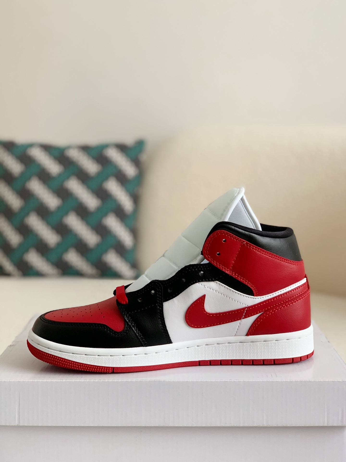 「#38」Nike Air Jordan 1 Retro High OG Bred Toe - 图片 4