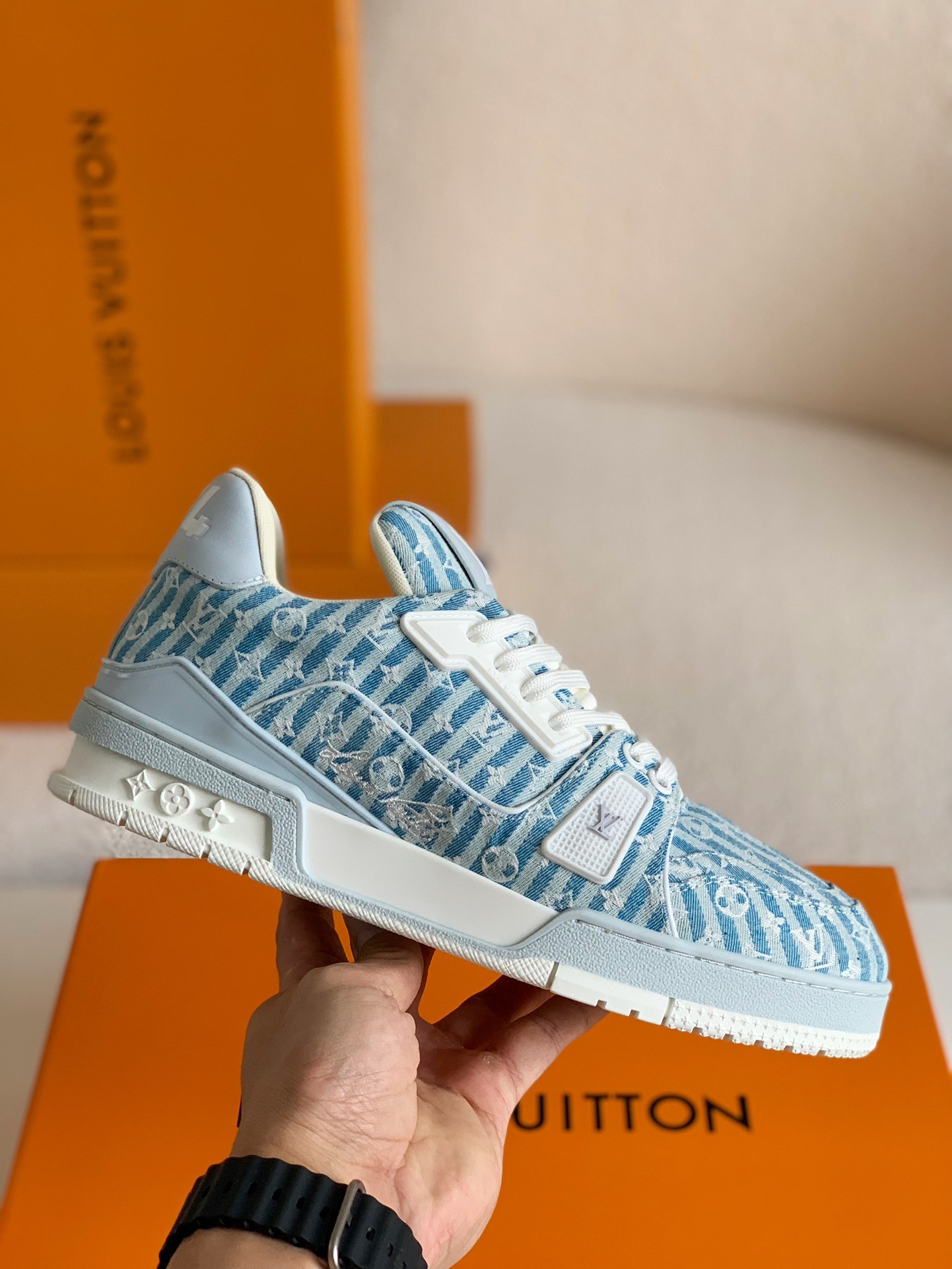 「#82」LOUIS VUITTON TRAINER SNEAKERS - 图片 3
