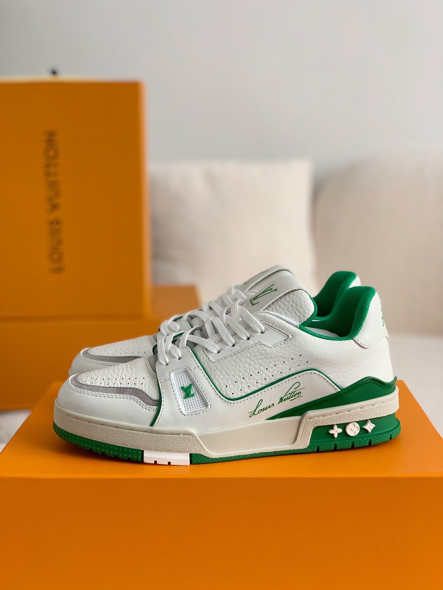 「#245」LOUIS VUITTON TRAINER Sneakers