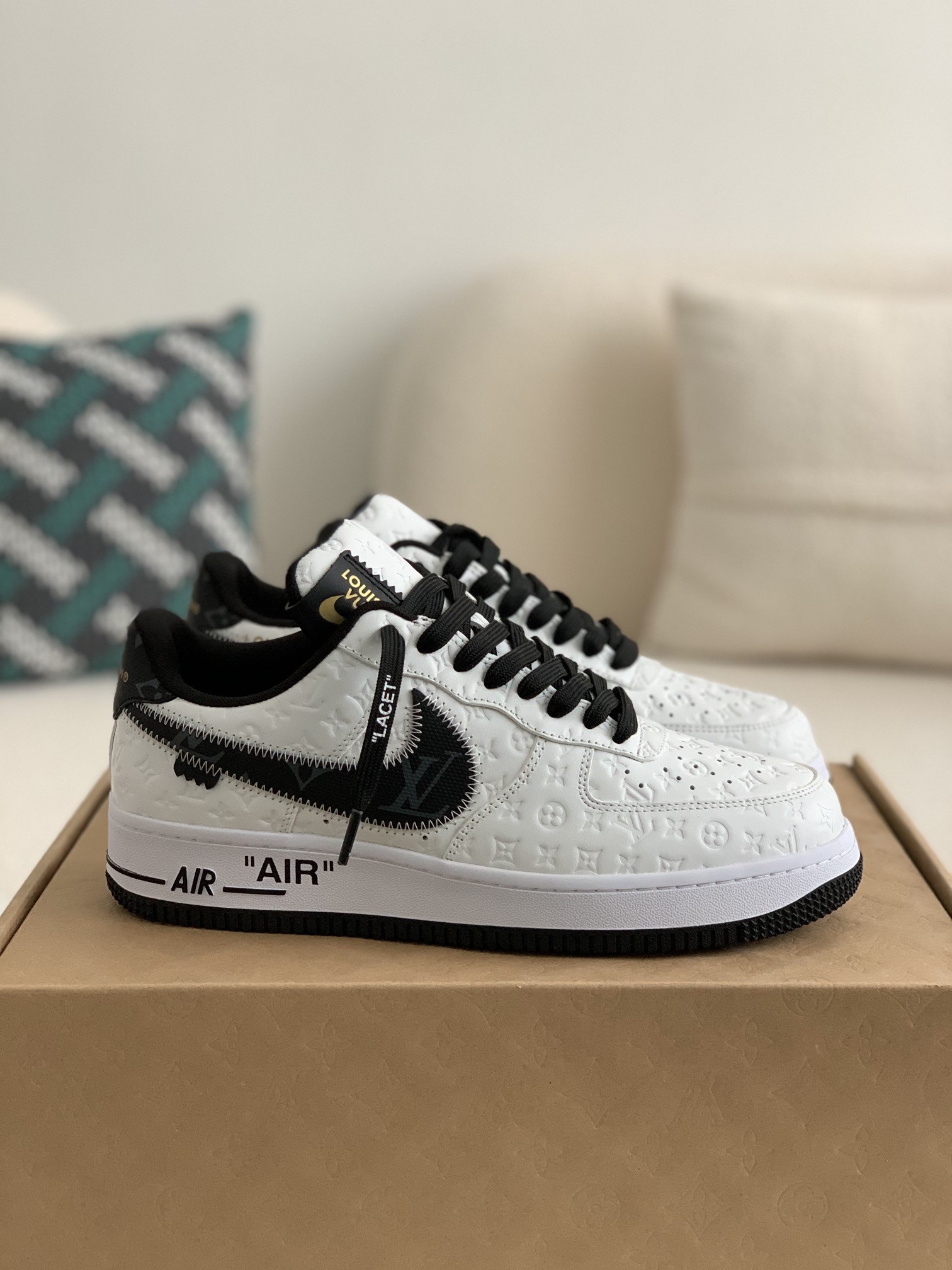 「#272」LOUIS VUITTON X NIKE AIR FORCE 1 SNEAKER - 图片 2