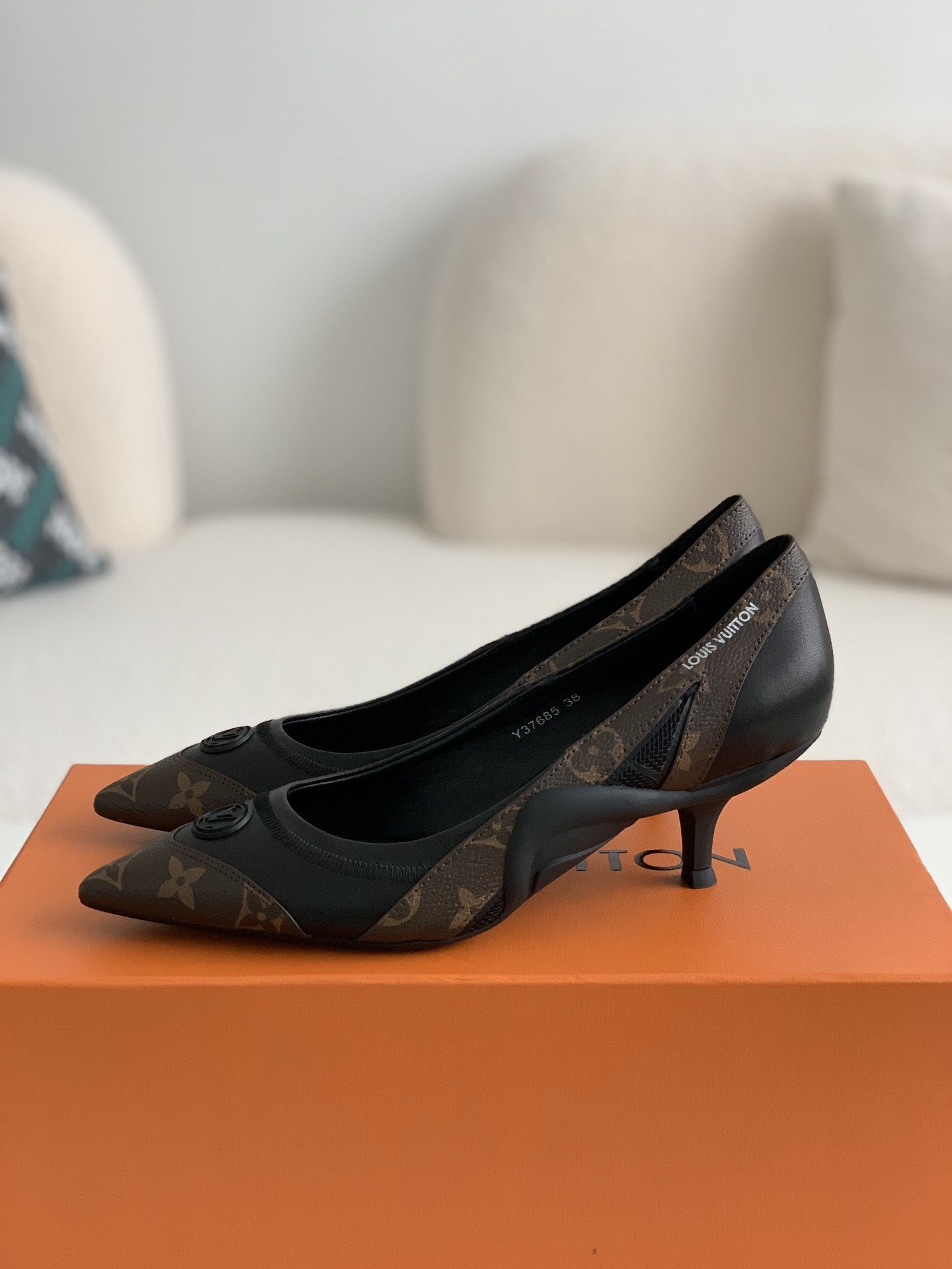 「#273」Louis Vuitton High heel