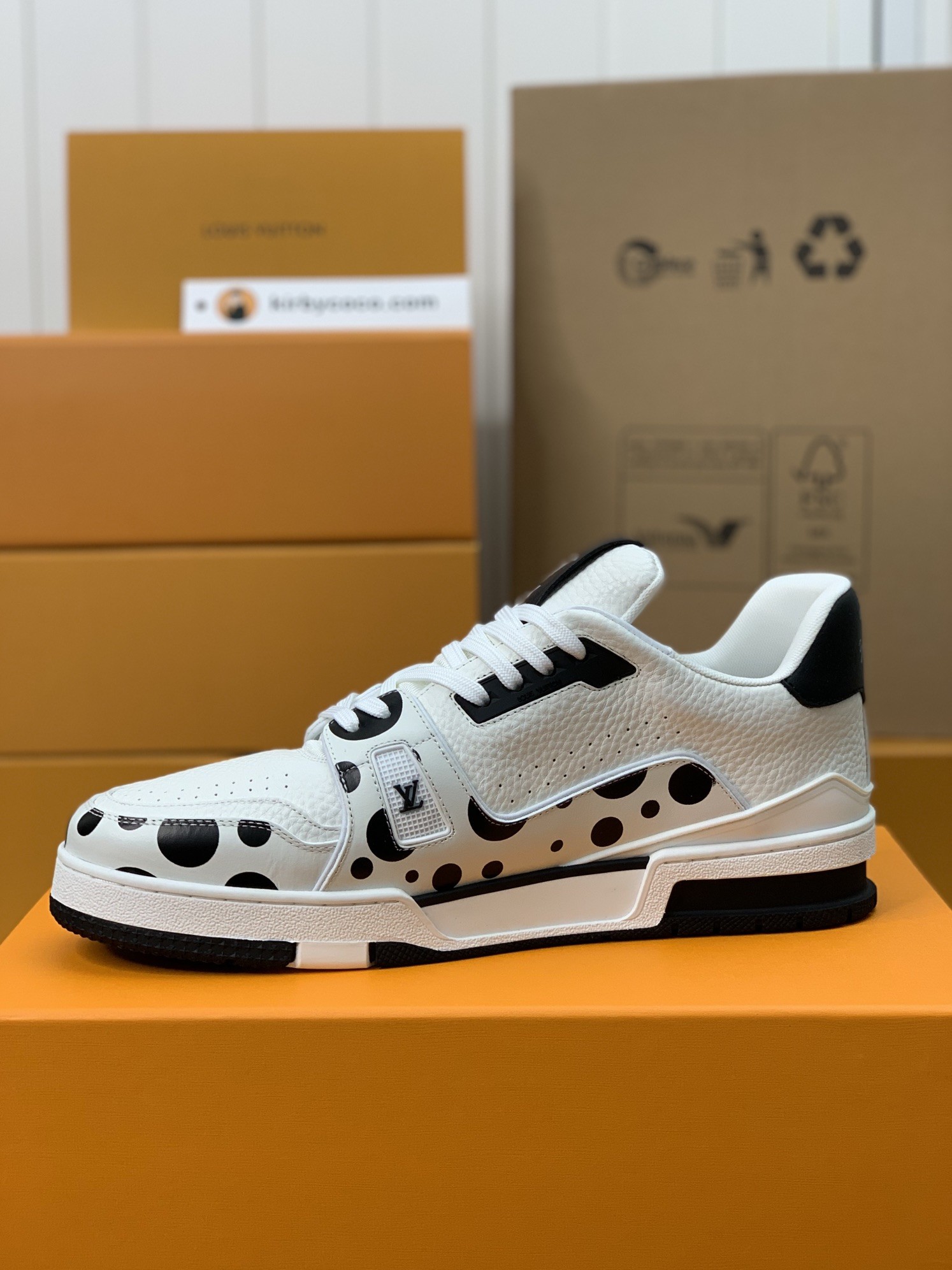 「#323」LOUIS VUITTON TRAINER Sneakers - 图片 4