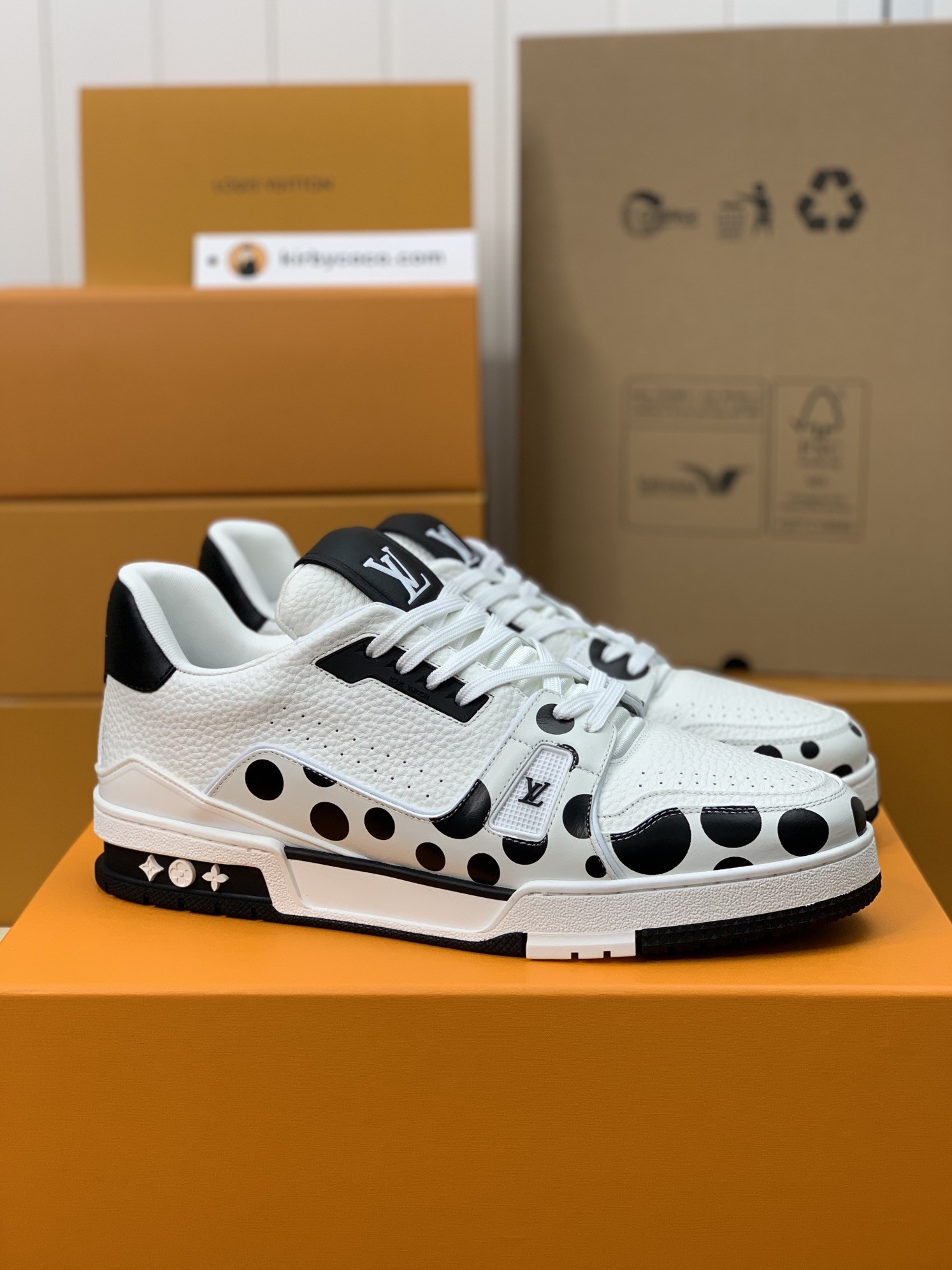 「#323」LOUIS VUITTON TRAINER Sneakers - 图片 2