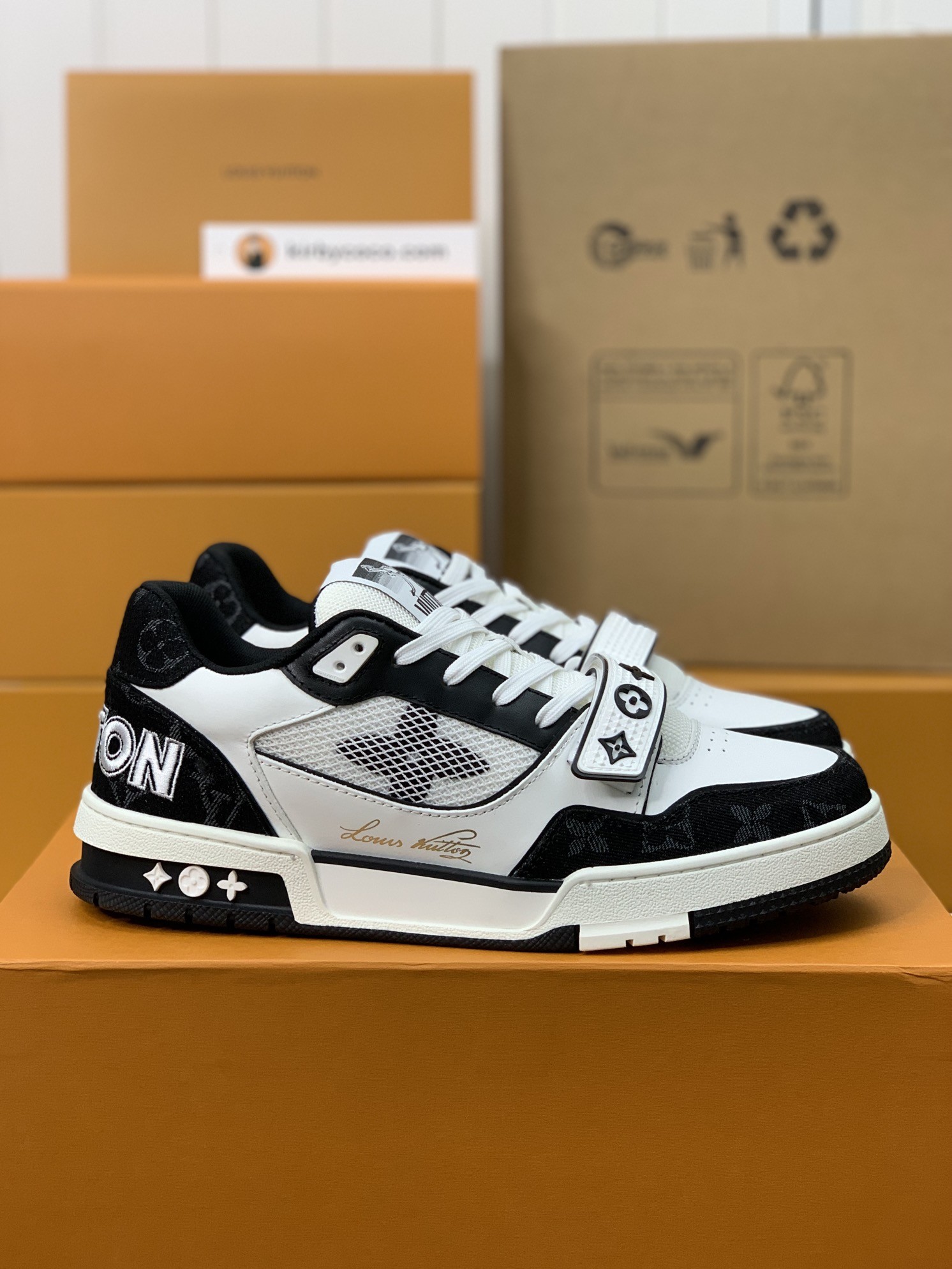 「#302」LOUIS VUITTON TRAINER Sneakers - 图片 2