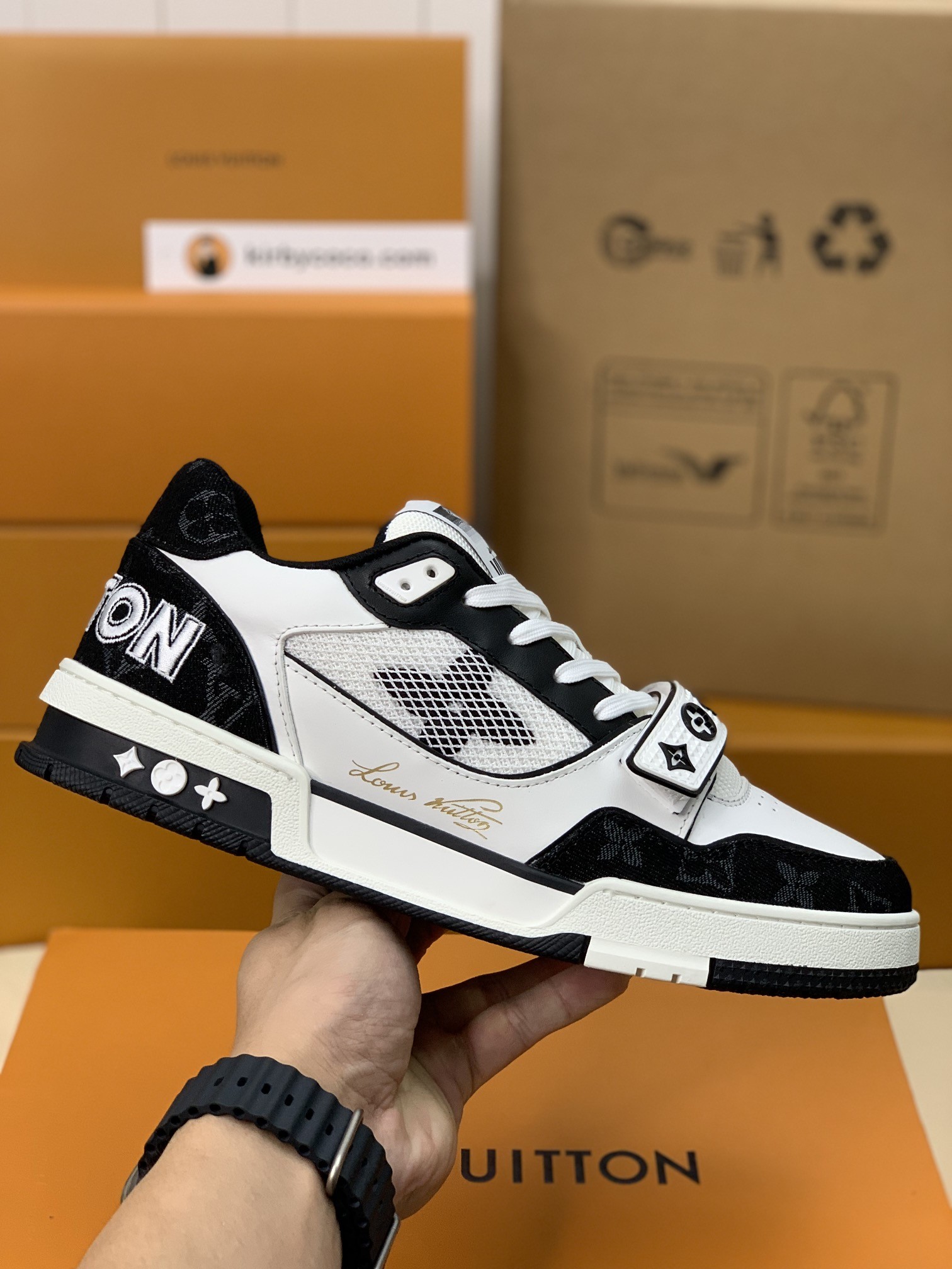 「#302」LOUIS VUITTON TRAINER Sneakers - 图片 3