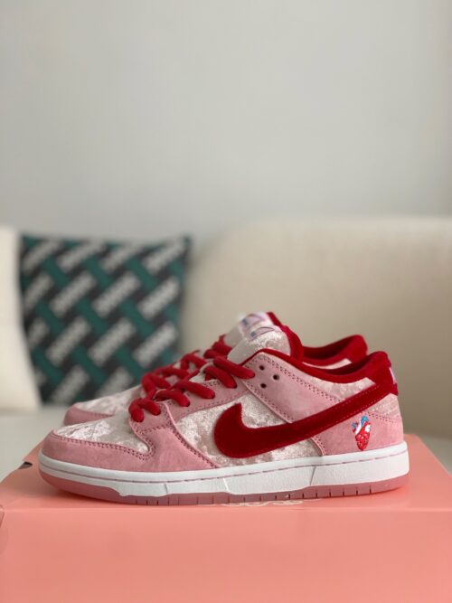 「#339」NIKE x SB Dunk Low Sneakers