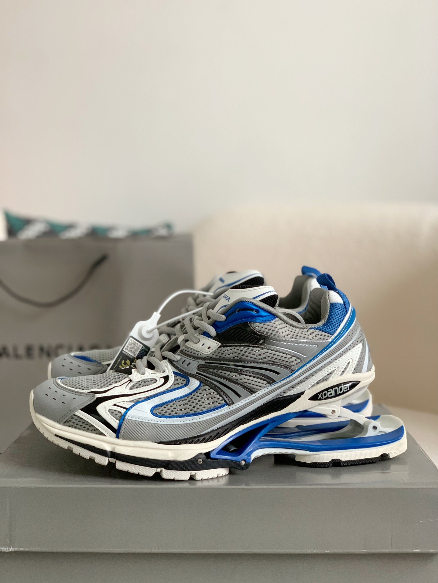 「#537」Balenciaga X-Pander Men's Floating Sneakers