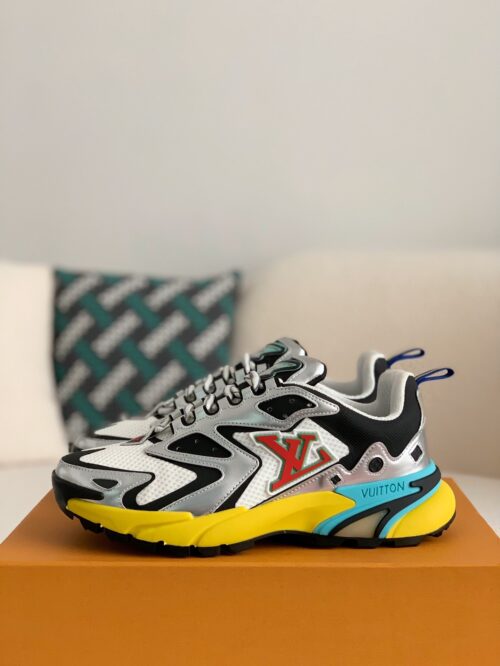 「#562」Louis Vuitton Runner Tatic Sneakers