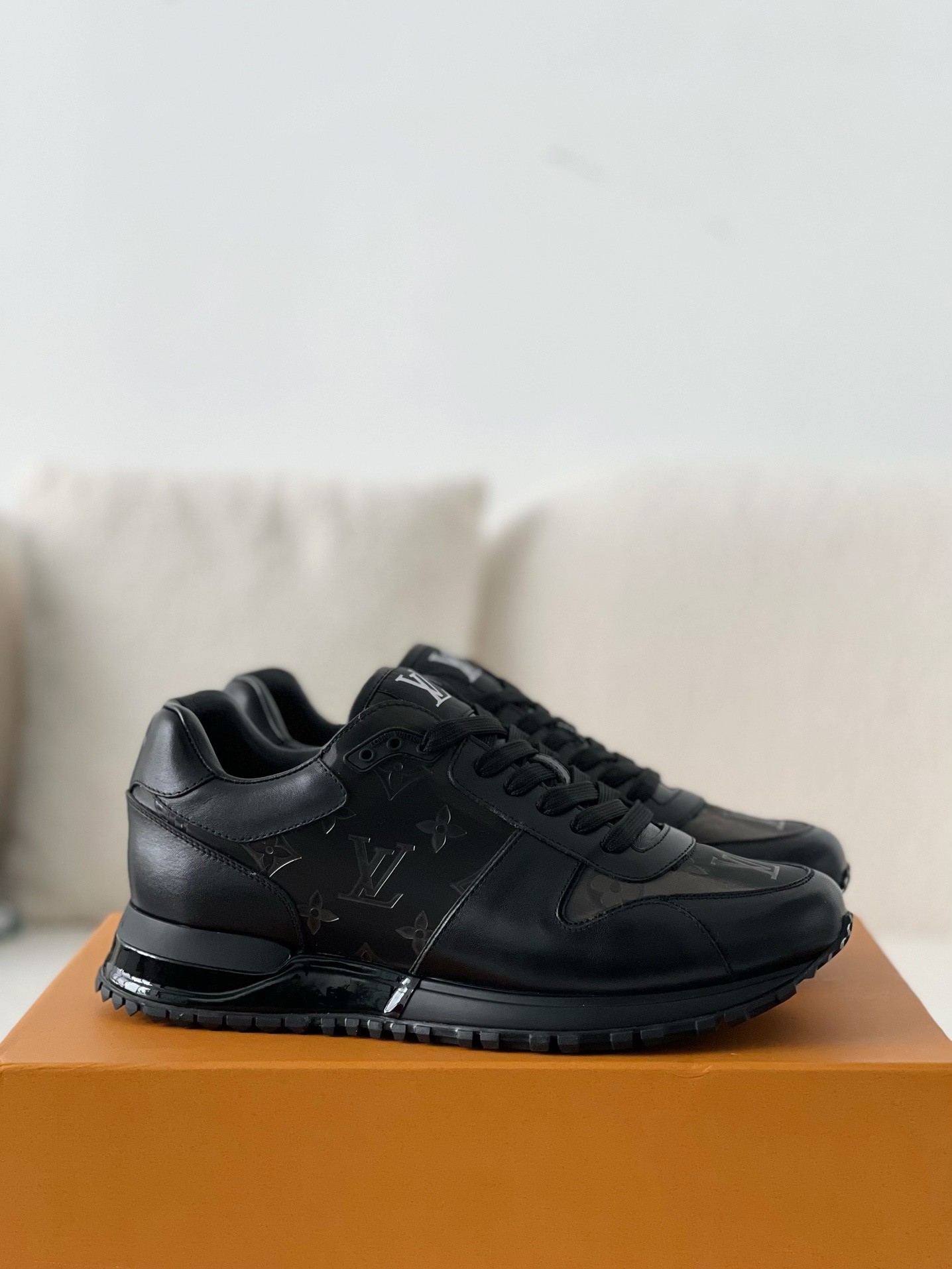 「#570」LOUIS VUITTON Run Away - 图片 2