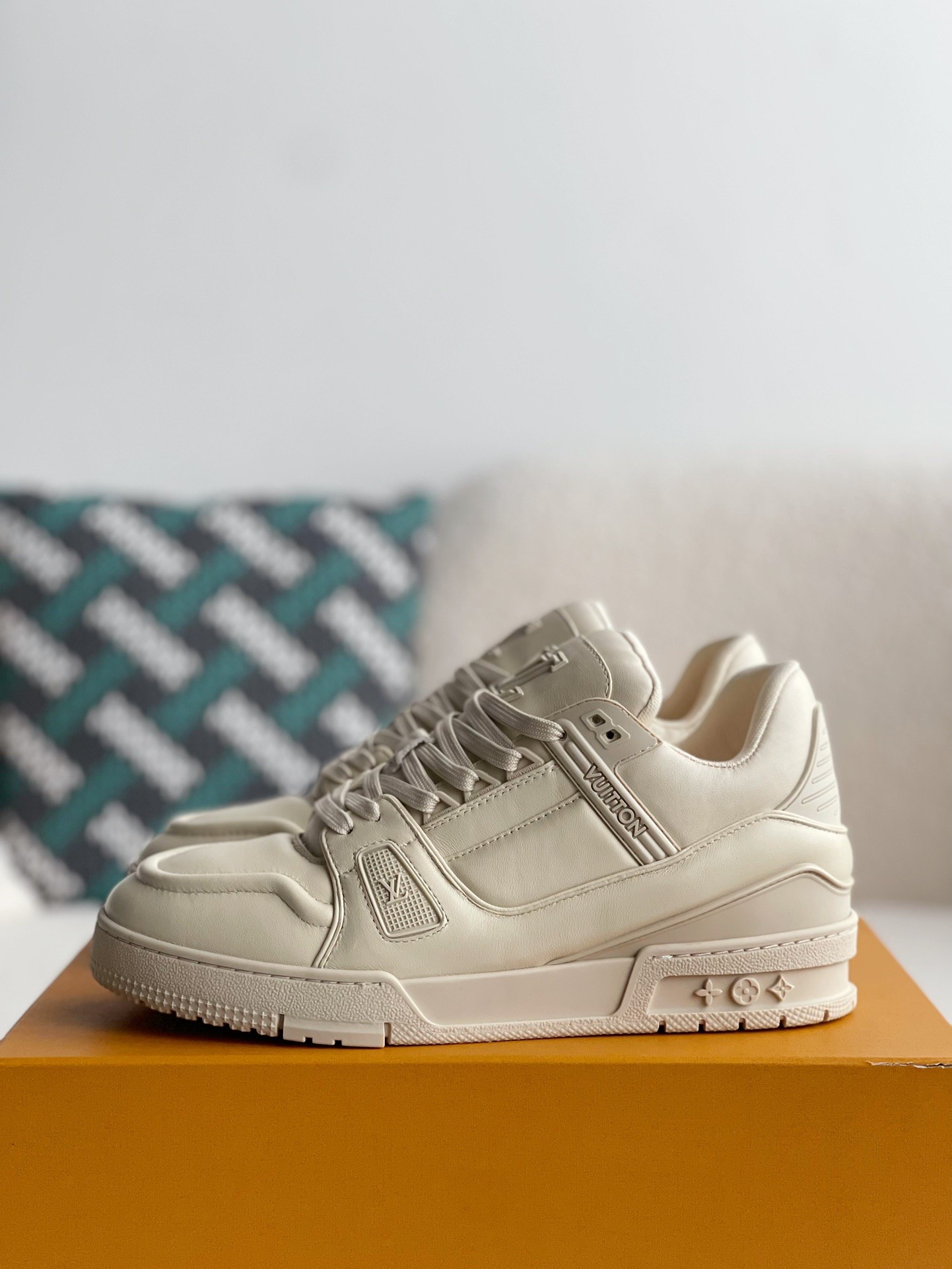 「#792」LOUIS VUITTON Trainer Sneaker