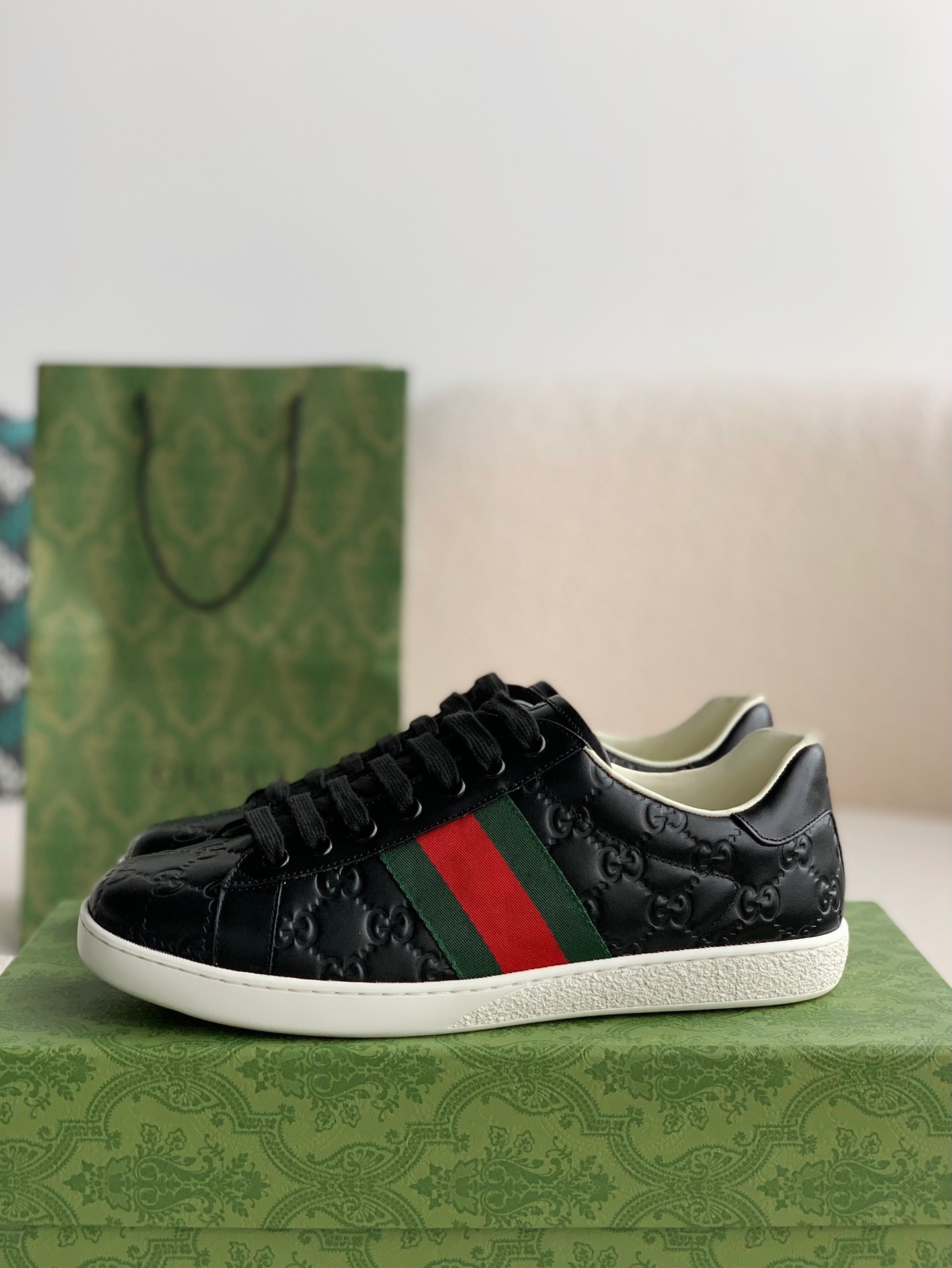 「#852」Gucci sneakers Support chip phone sen sing