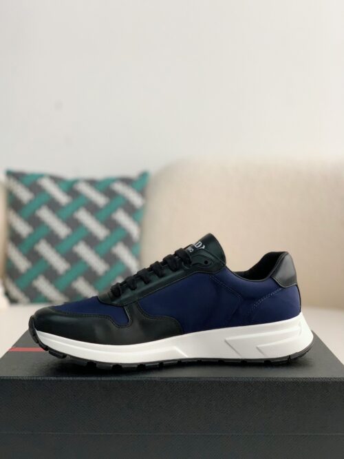 「#1032」Prada Sneakers