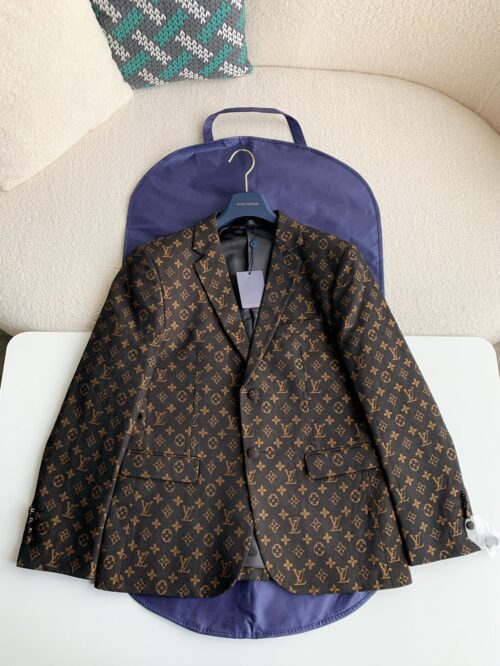 「#1084」Louis Vuitton Casual suit