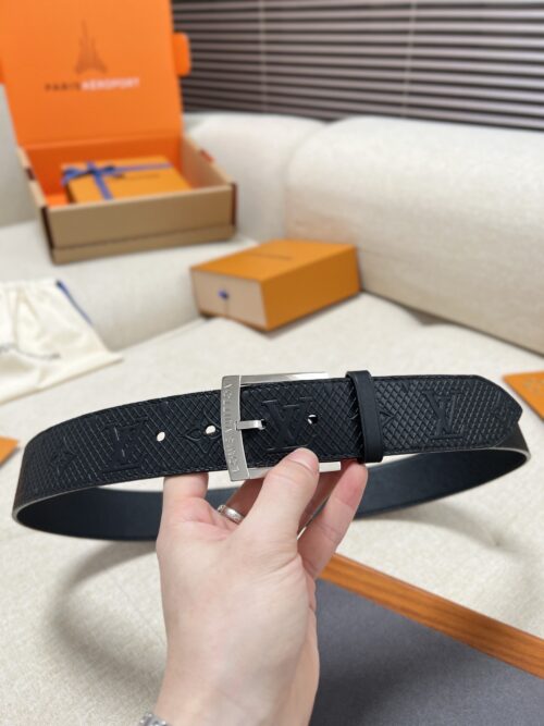 「#1136」LOUIS VUITTON Belt