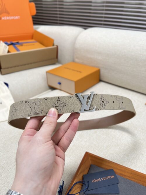 「#1139」LOUIS VUITTON Ladies Belt