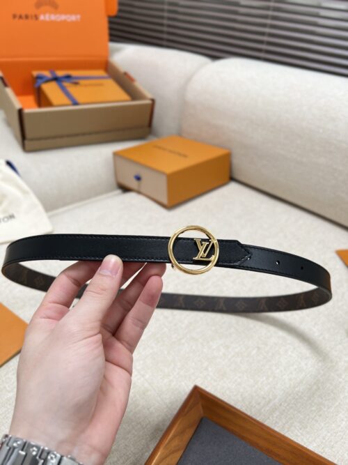 「#1142」LOUIS VUITTON Ladies Belt