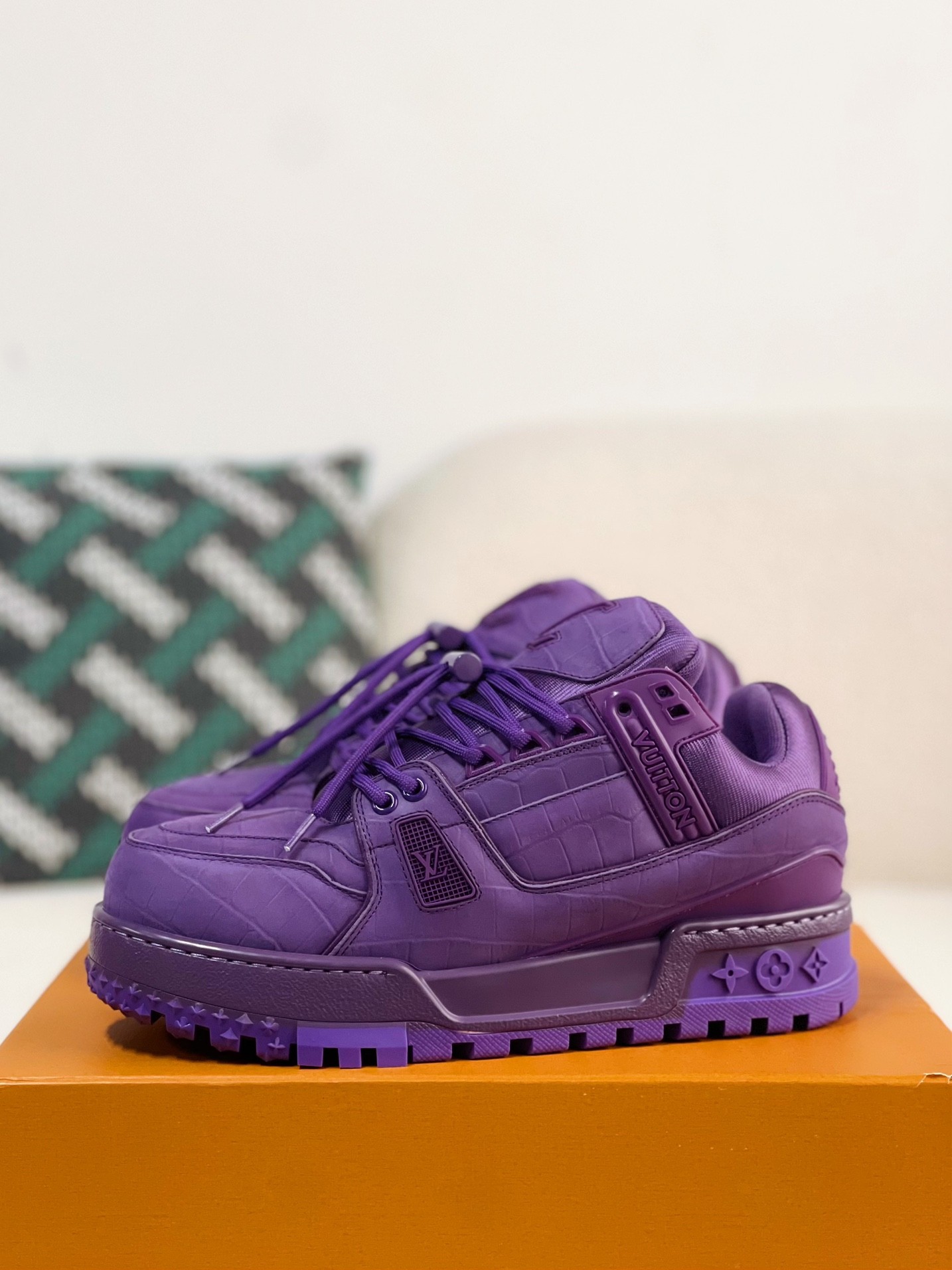 「#1572」LOUIS VUITTON TRAINER MAXI SNEAKERS