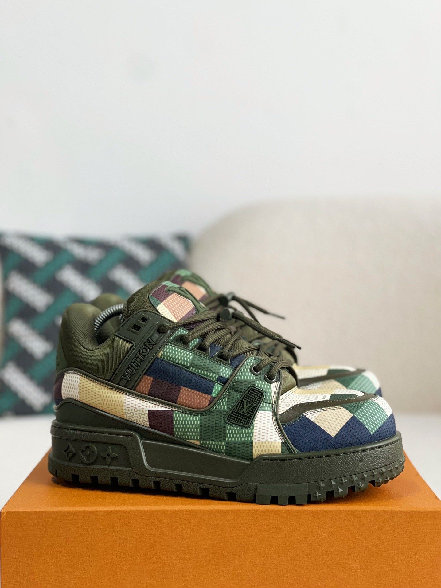 「#1670」LOUIS VUITTON TRAINER MAXI SNEAKERS - 图片 2