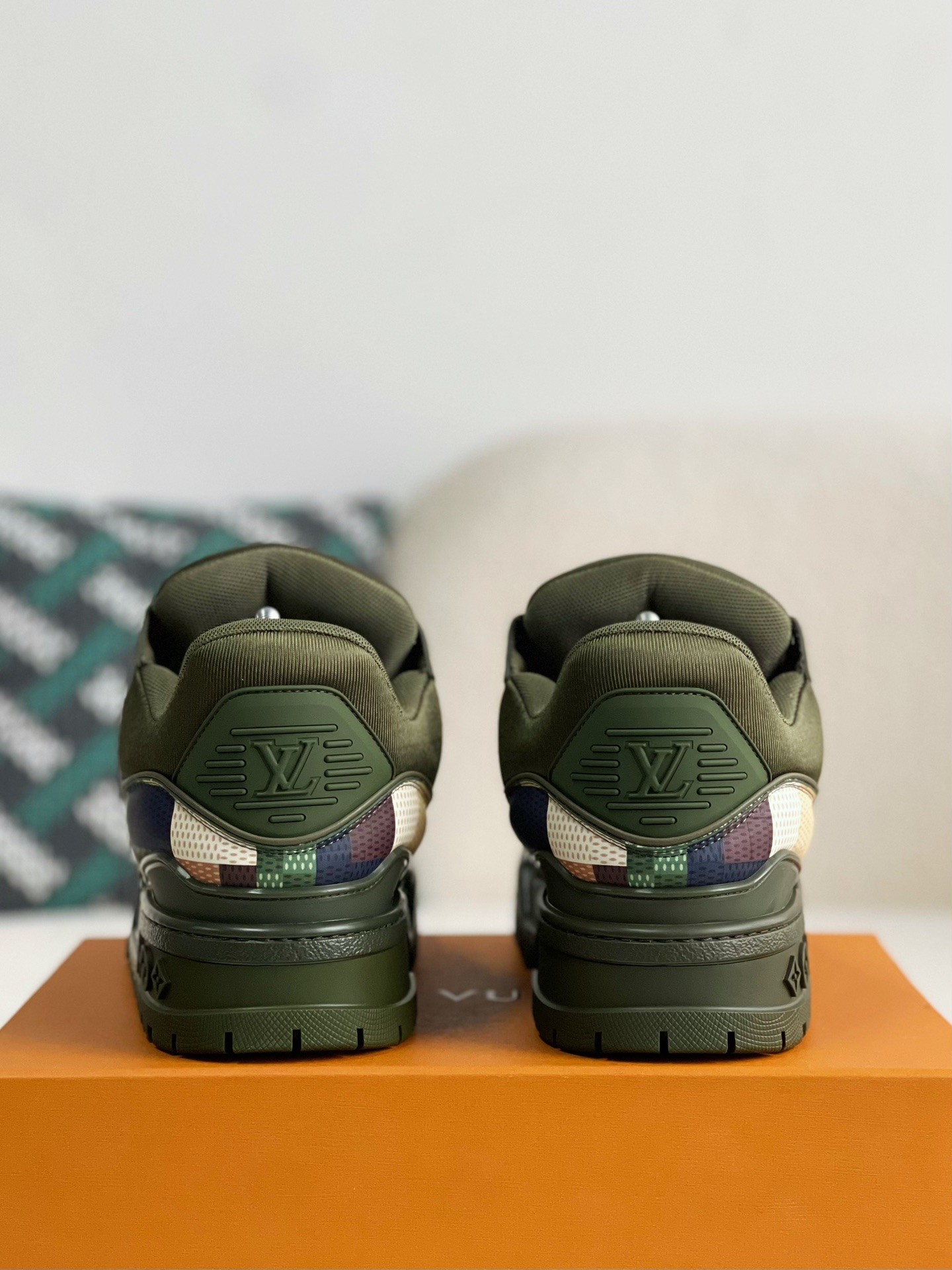 「#1670」LOUIS VUITTON TRAINER MAXI SNEAKERS - 图片 3
