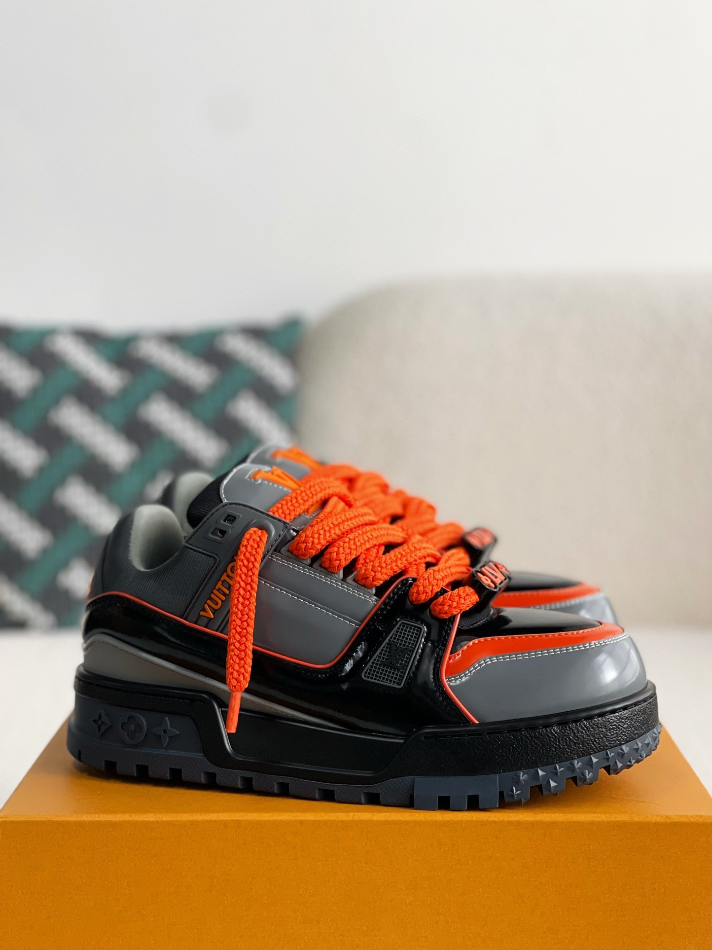 「#1761」LOUIS VUITTON TRAINER MAXI SNEAKERS - 图片 2