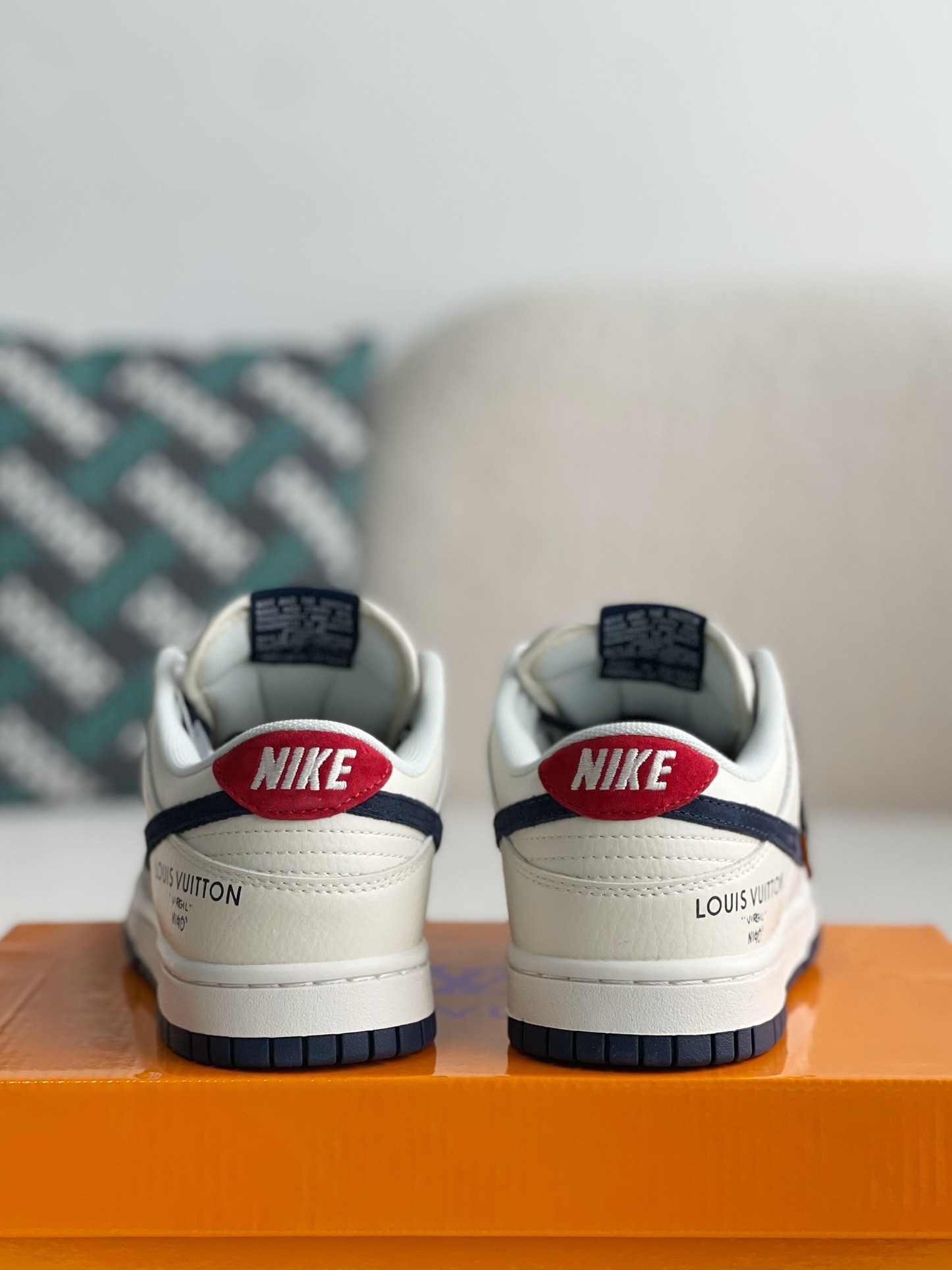 「#1802」LOUIS VUITTON x Nike Dunk Low-top board shoes - 图片 3