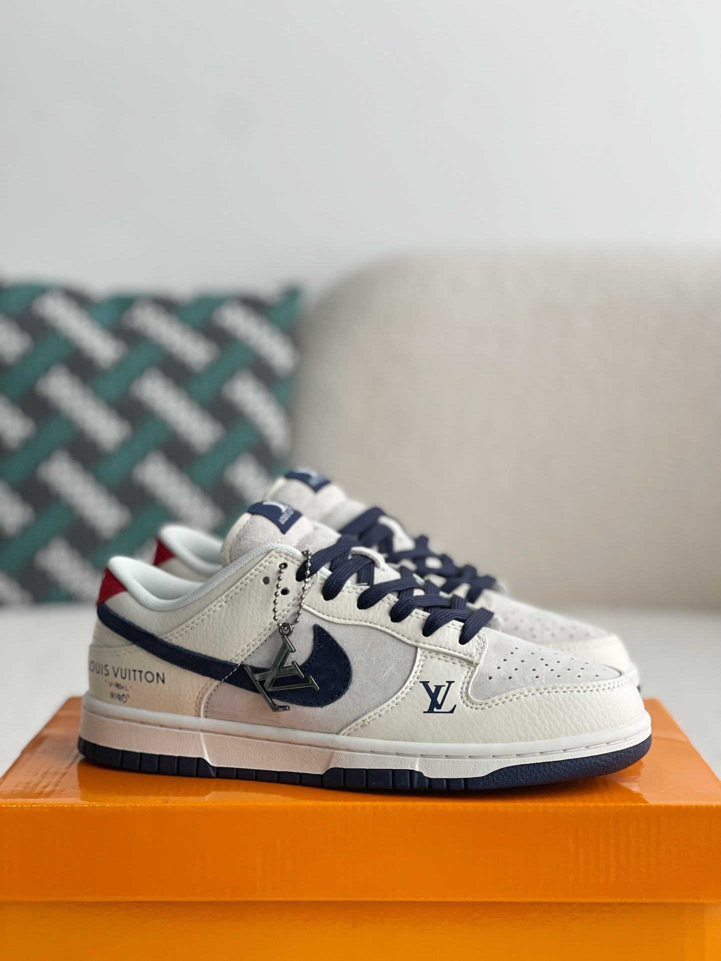 「#1802」LOUIS VUITTON x Nike Dunk Low-top board shoes - 图片 2