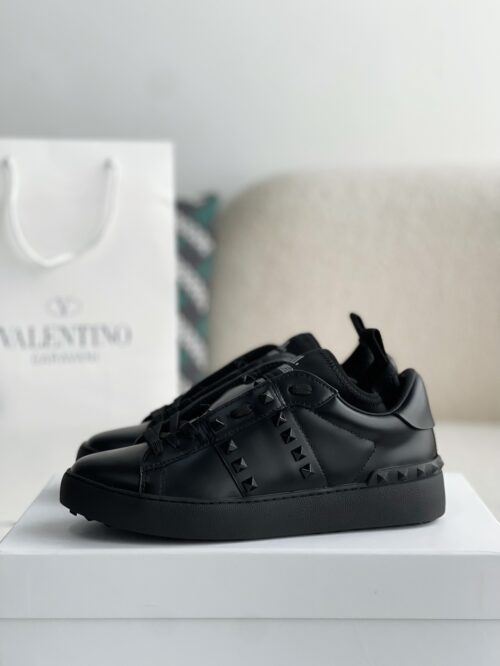 「#1811」Valentino One Stud Sneakers