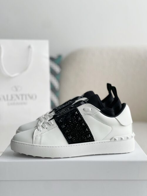 「#1814」Valentino One Stud Sneakers