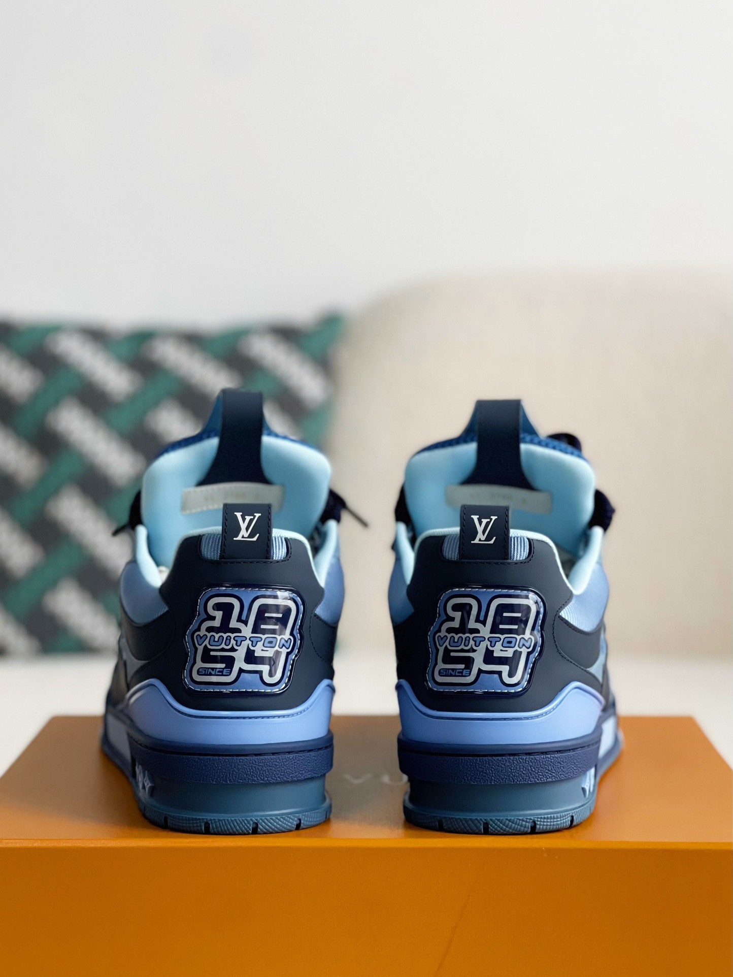 「#1842」LOUIS VUITTON SKATE SNEAKERS - 图片 3