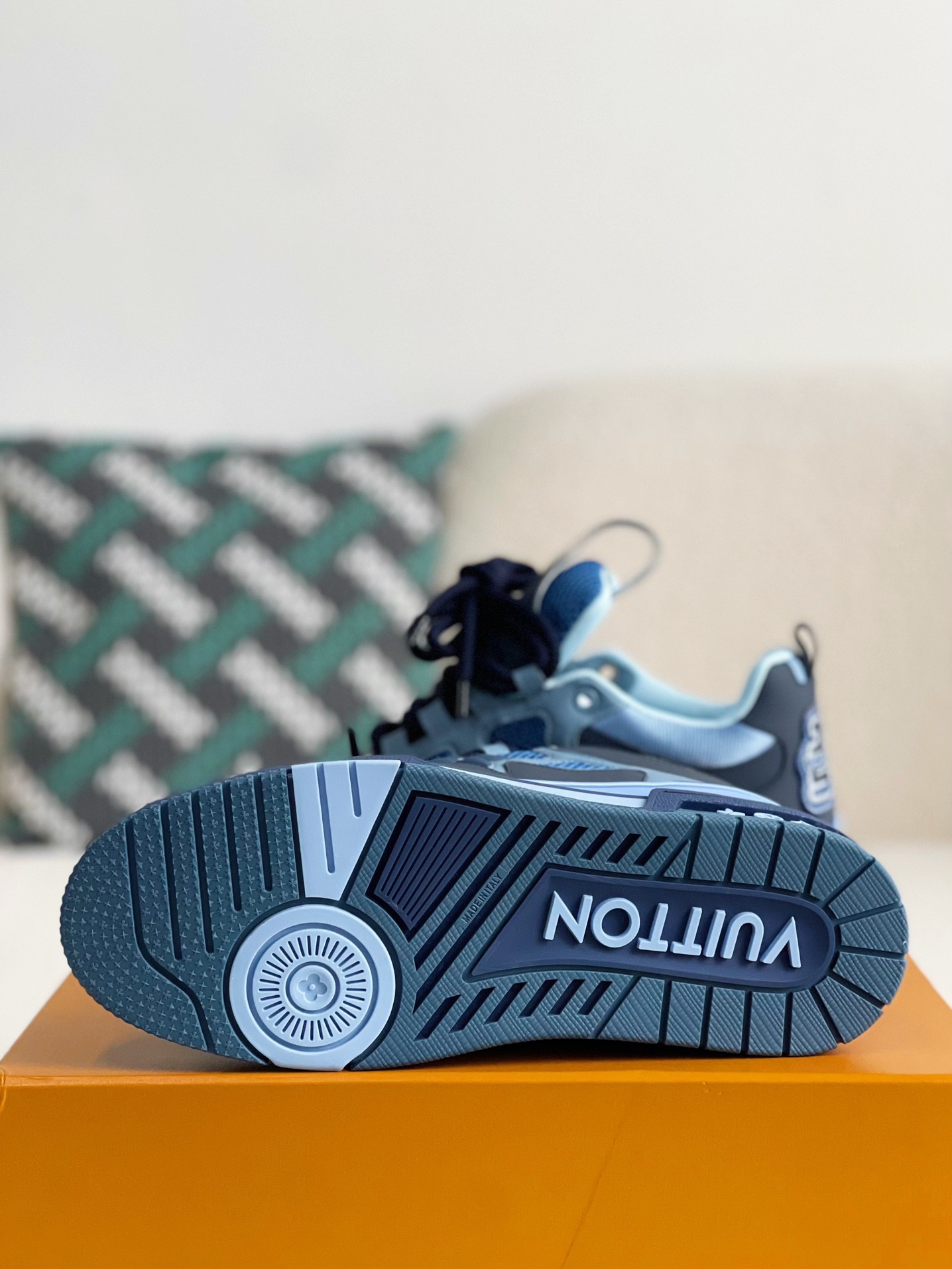 「#1842」LOUIS VUITTON SKATE SNEAKERS - 图片 5