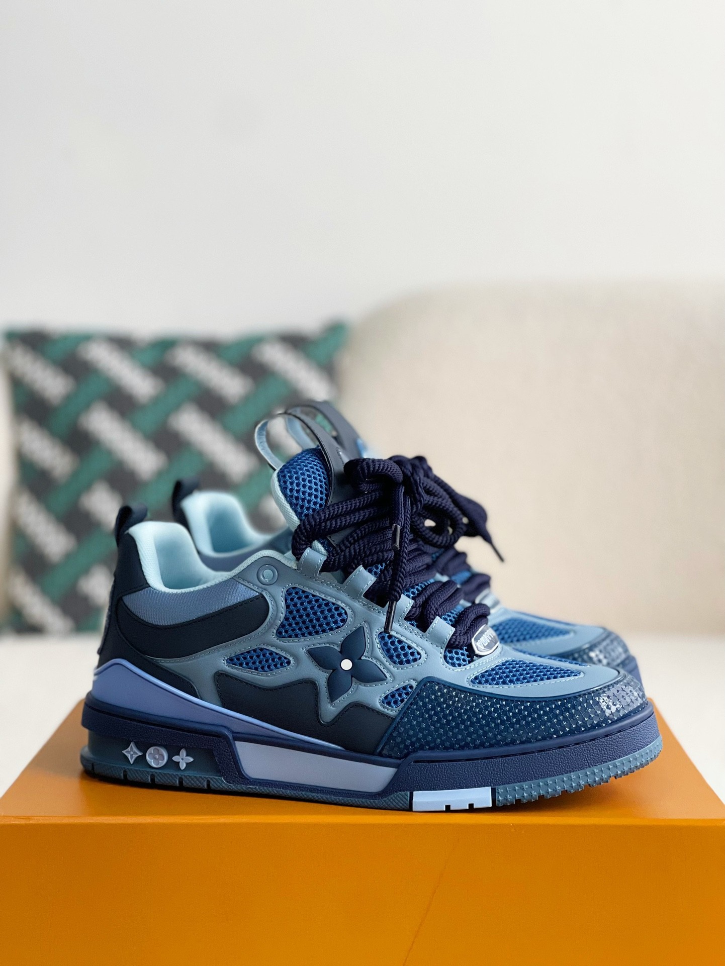 「#1842」LOUIS VUITTON SKATE SNEAKERS - 图片 2