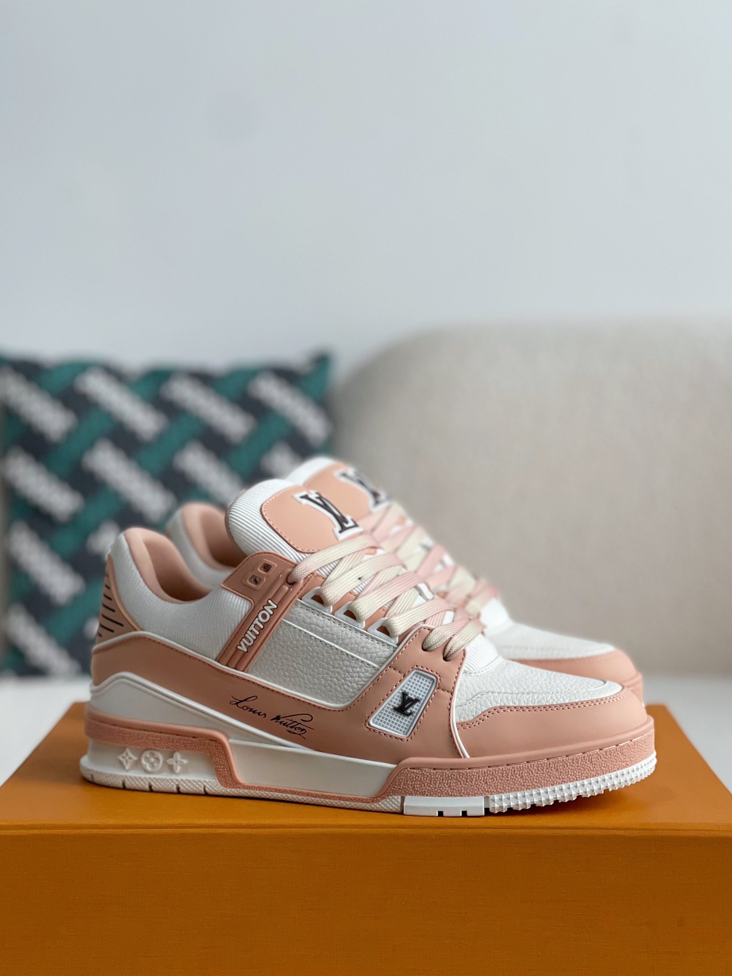 「#1844」LOUIS VUITTON SNEAKERS - 图片 2