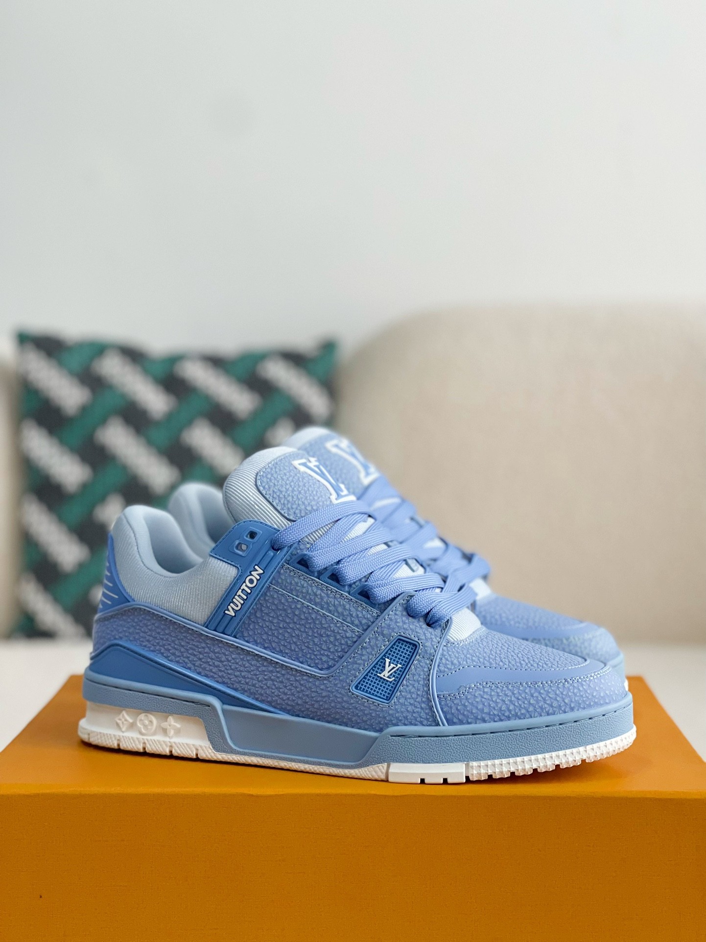 「#1888」LOUIS VUITTON SNEAKERS - 图片 2
