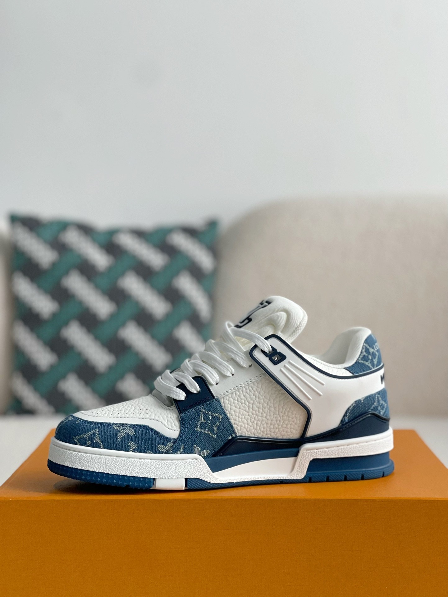 「#1898」LOUIS VUITTON SNEAKERS - 图片 4