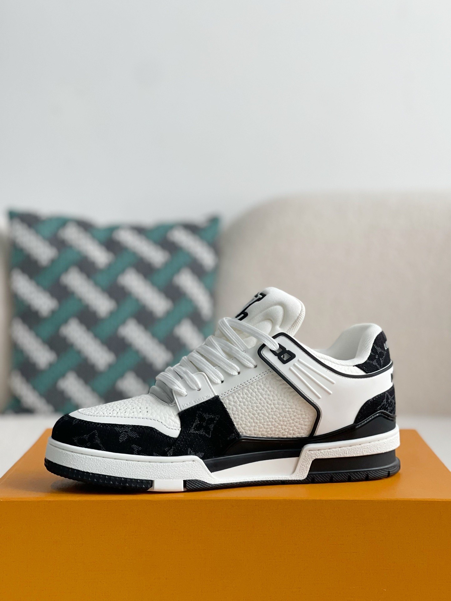 「#1900」LOUIS VUITTON SNEAKERS - 图片 4