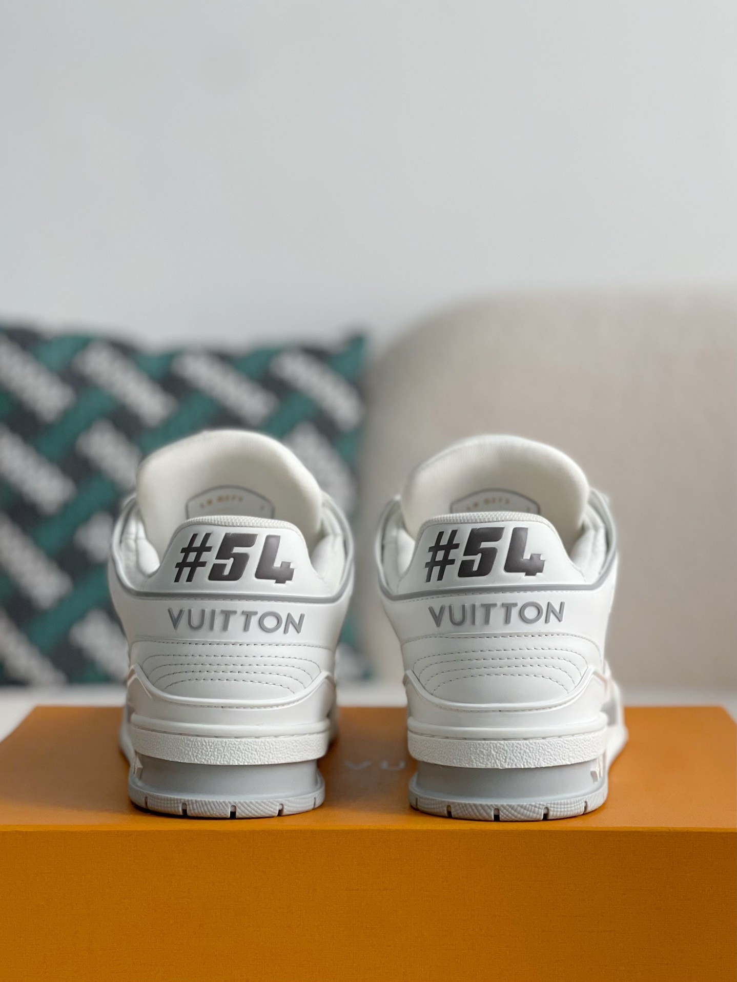 「#1902」LOUIS VUITTON SNEAKERS - 图片 3