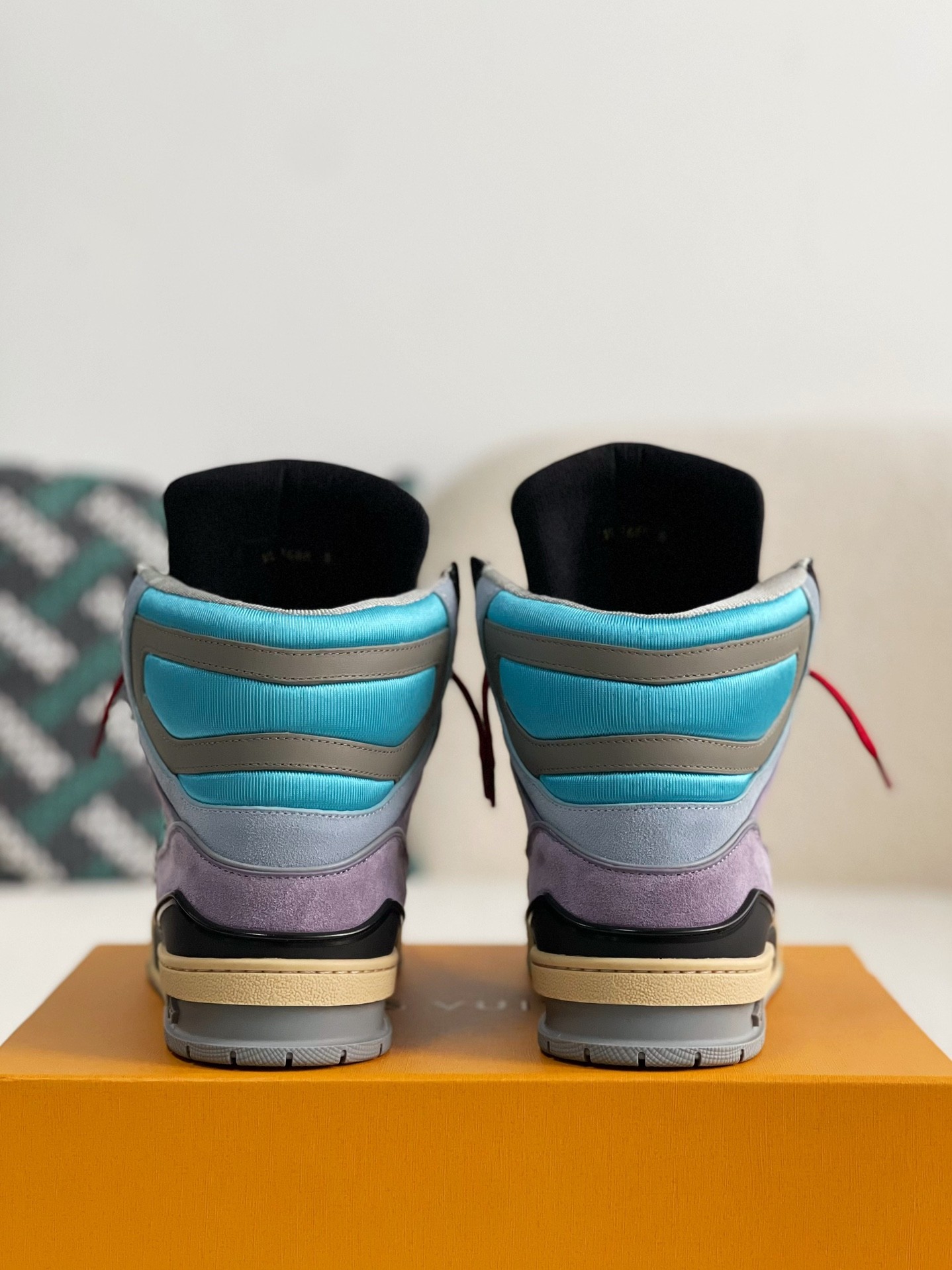 「#1928」LOUIS VUITTON TRAINER SNEAKERS - 图片 3