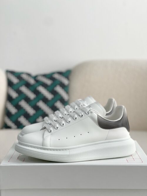 「#1997」Alexander McQueen MQ Jelly Dark Blue Tail Sneakers