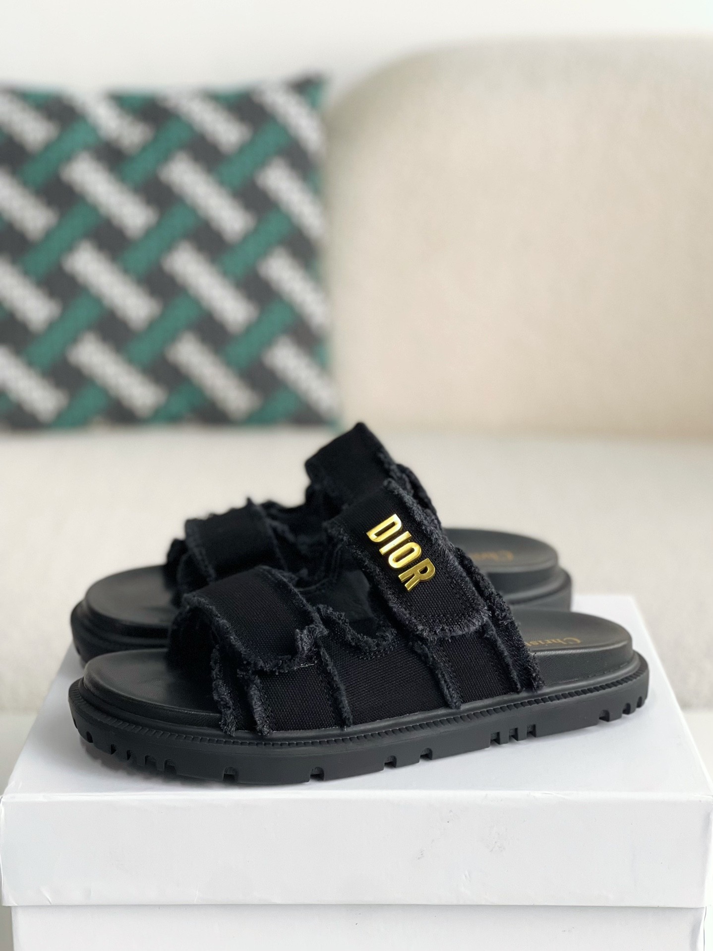 「#2046」Dior A word sandal