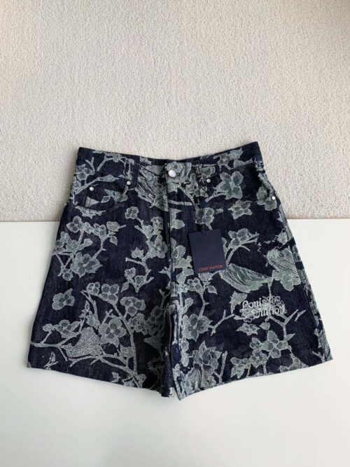 「#2105」LOUIS VUITTON Jean shorts