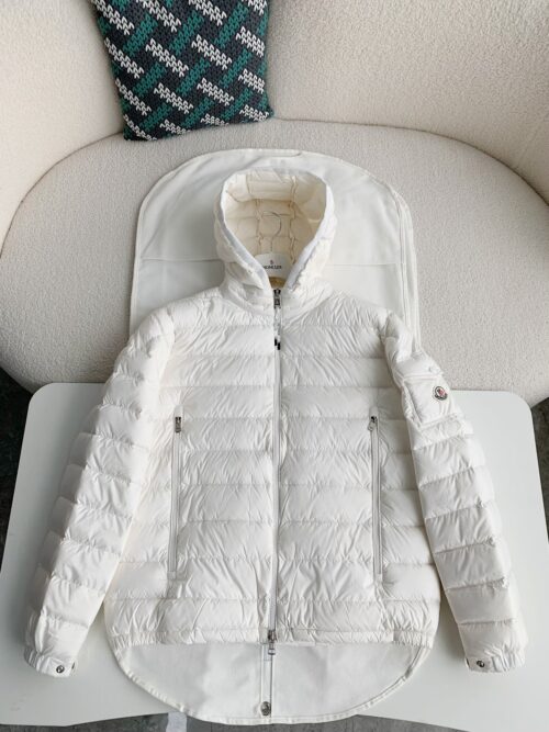「#2157」Moncler Montbeliard down jacket