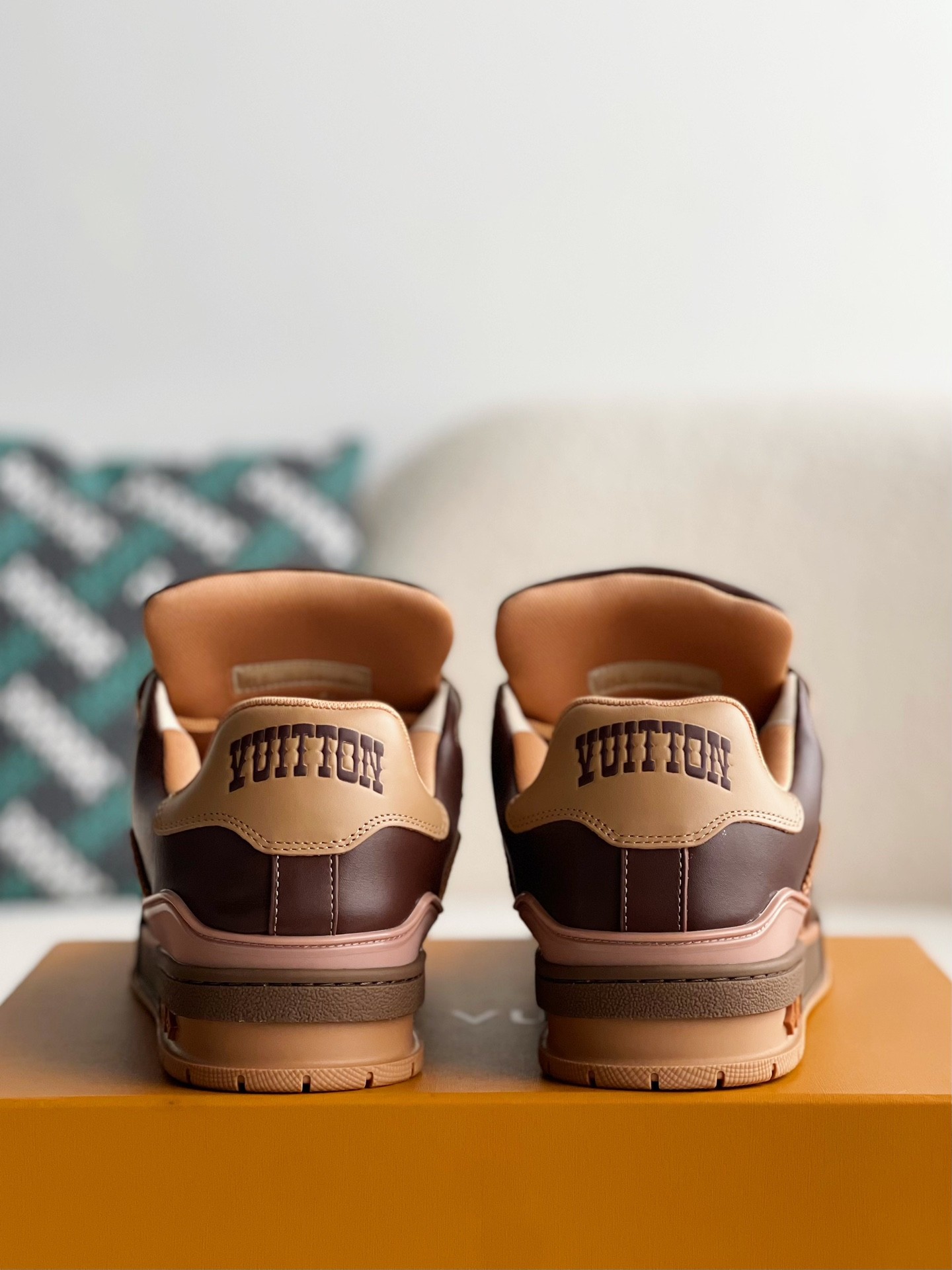 「#2162」LOUIS VUITTON SNEAKERS - 图片 3