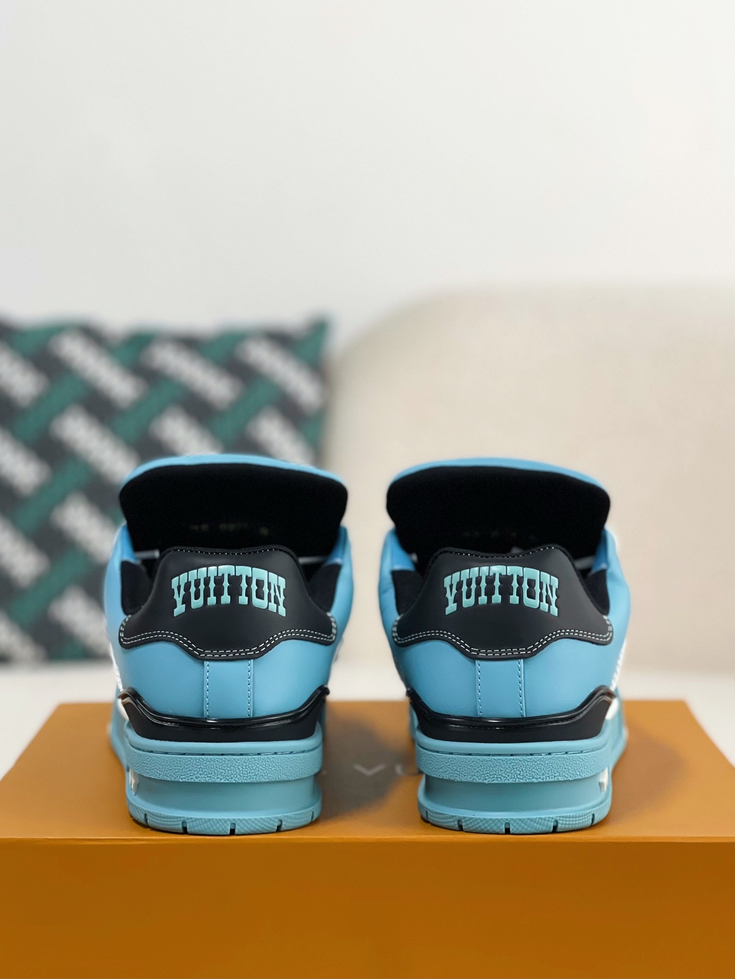 「#2200」LOUIS VUITTON SNEAKERS - 图片 3