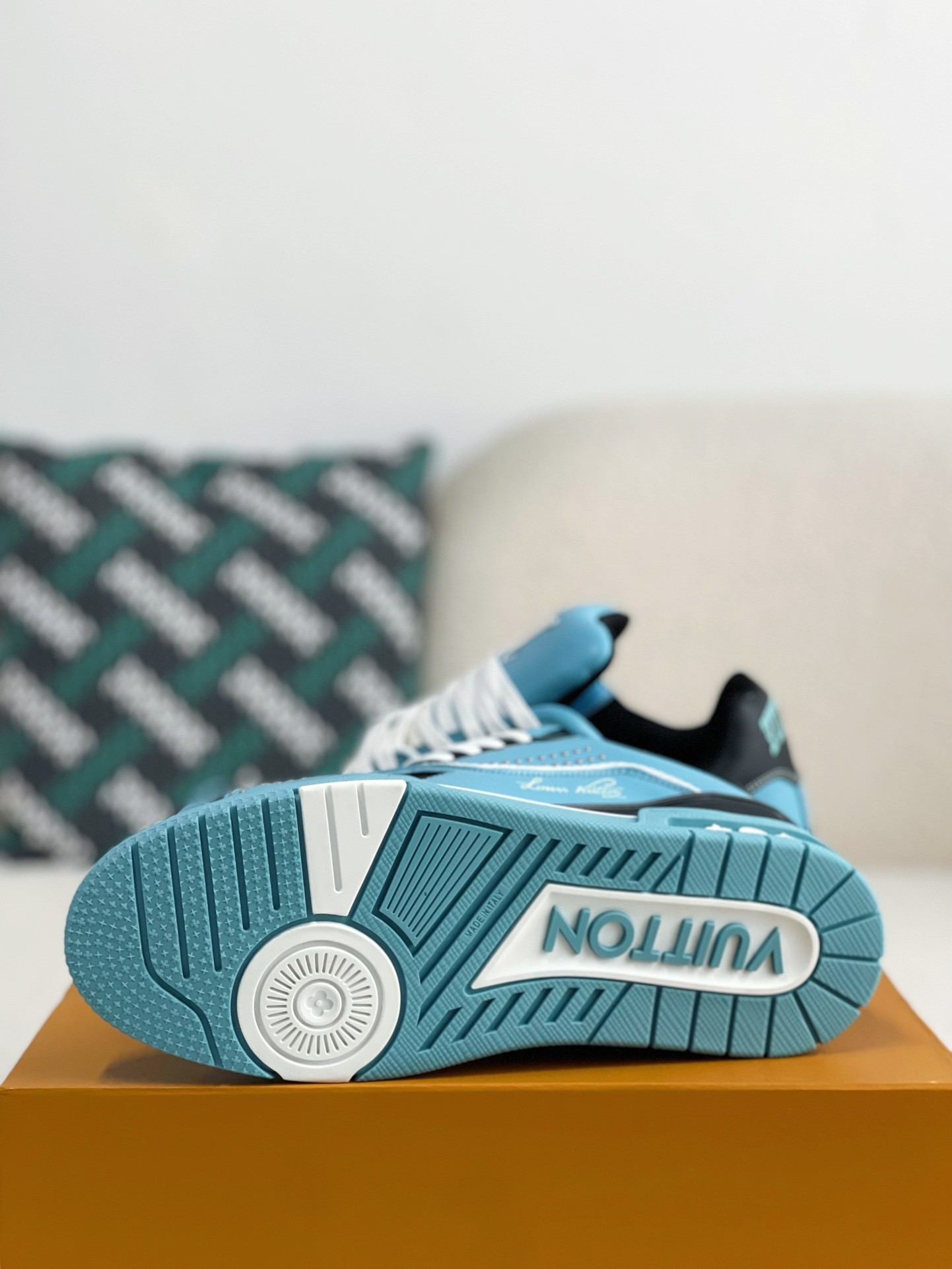 「#2200」LOUIS VUITTON SNEAKERS - 图片 5