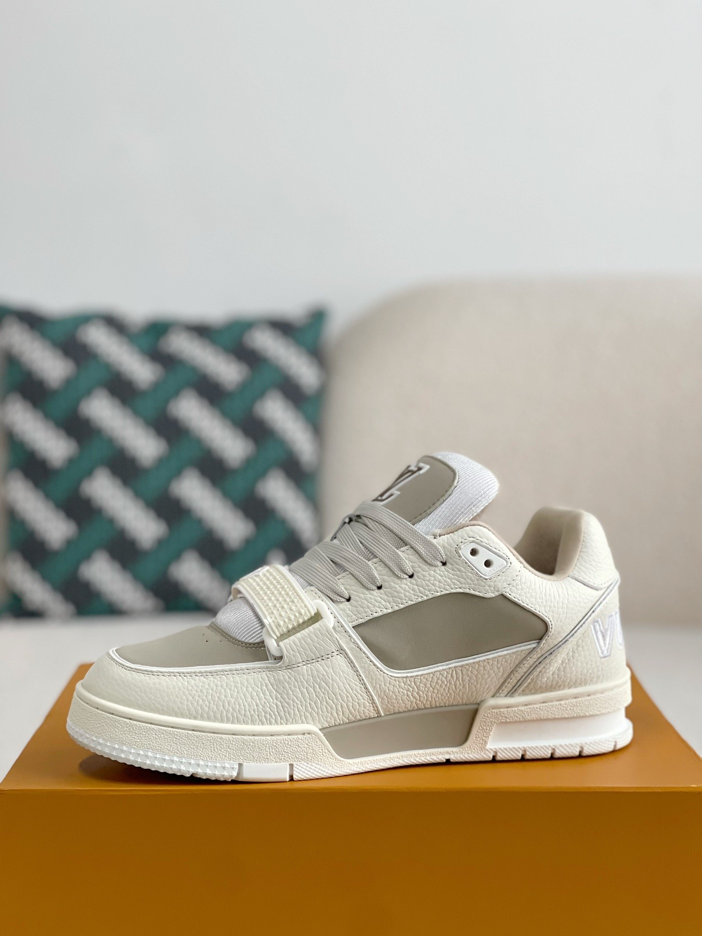 「#2201」LOUIS VUITTON SNEAKERS - 图片 4