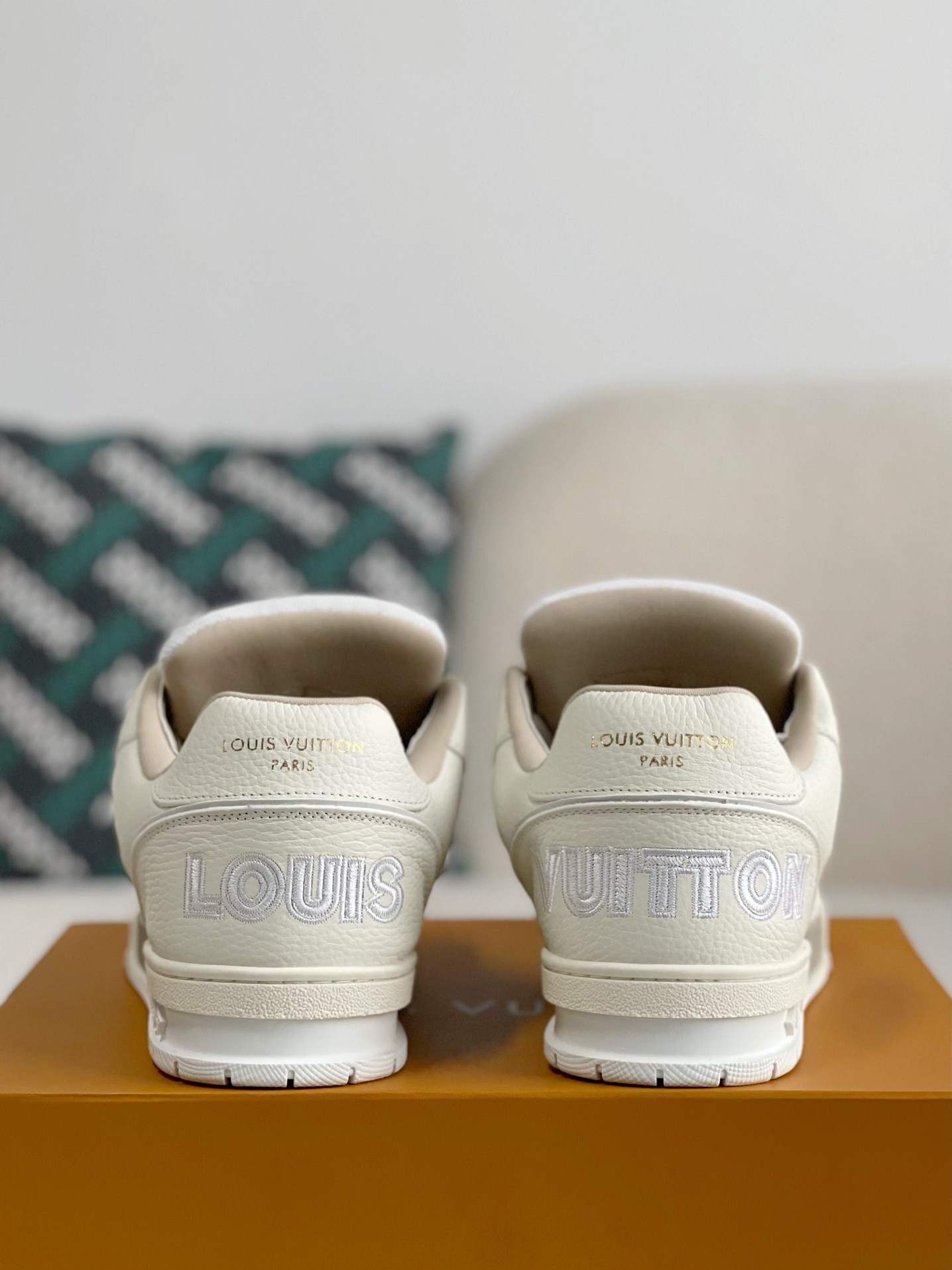 「#2201」LOUIS VUITTON SNEAKERS - 图片 3