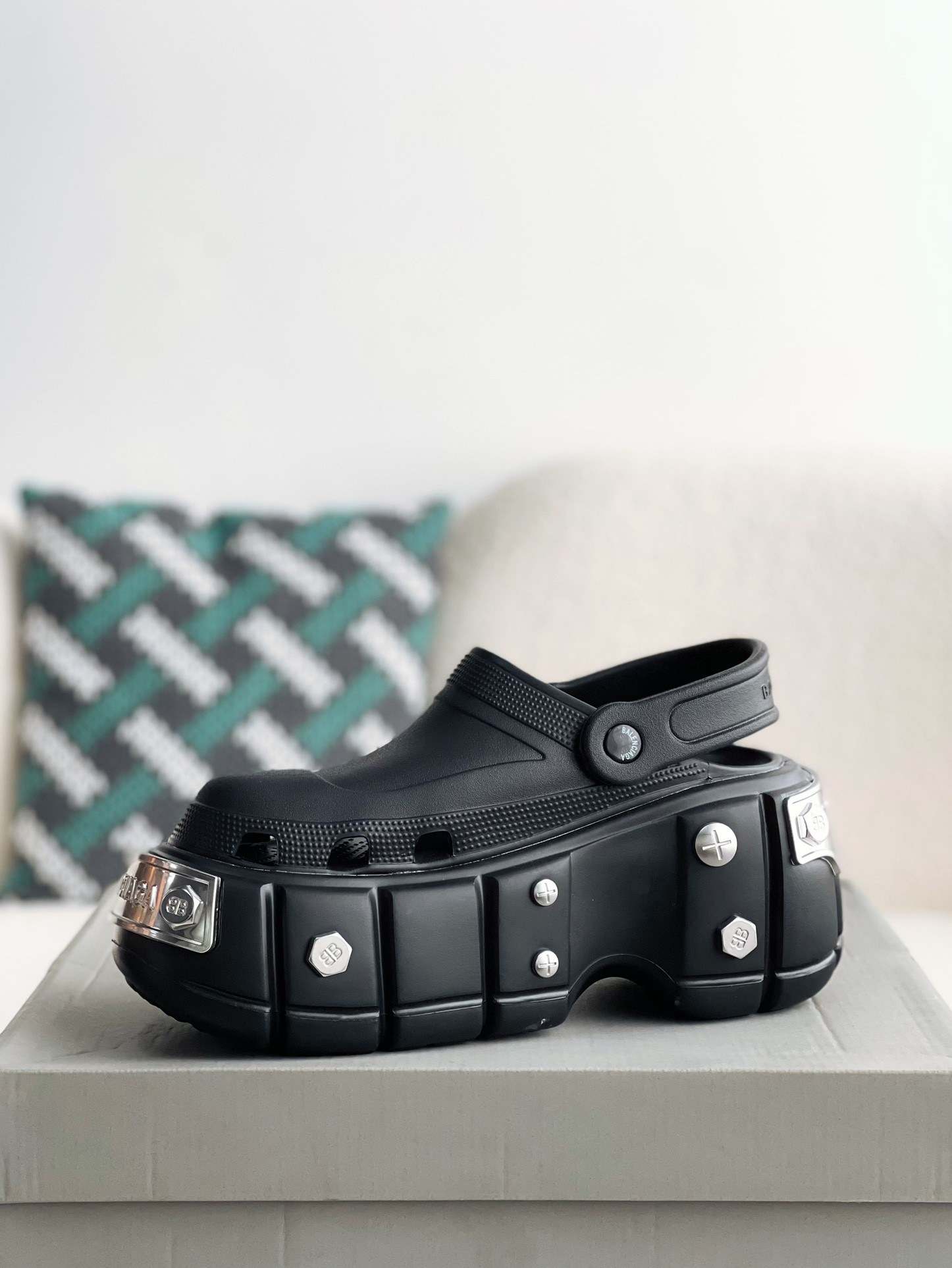 「#2212」 Balenciaga Crocs - 图片 5
