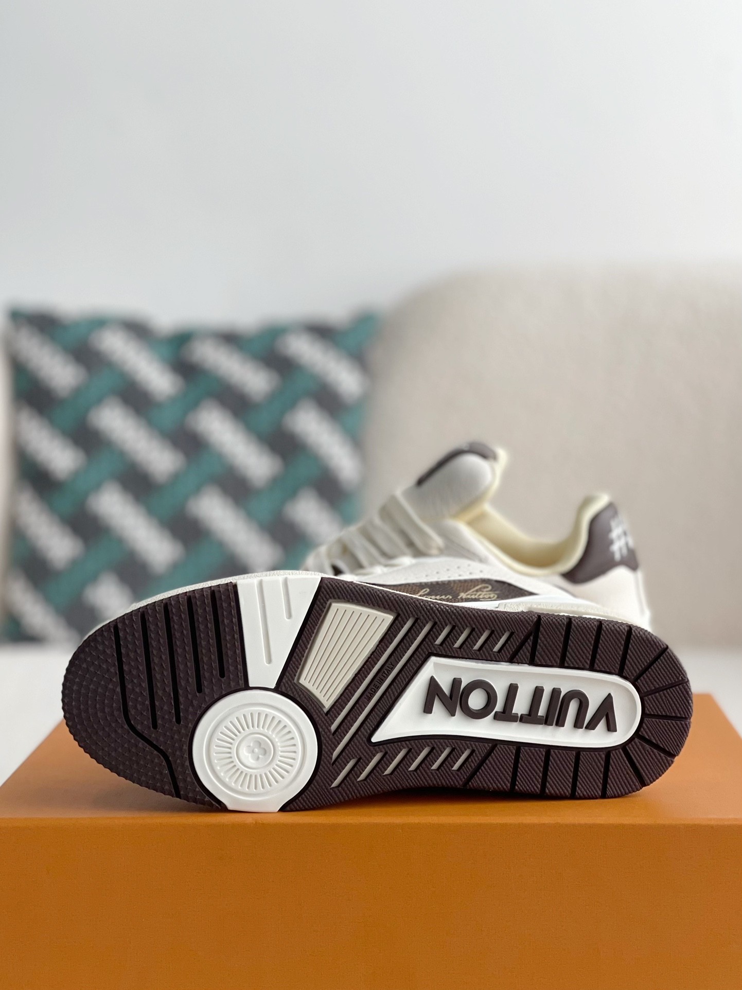 「#2242」LOUIS VUITTON SNEAKERS - 图片 5